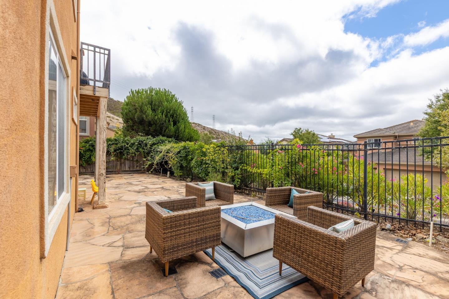 Detail Gallery Image 73 of 90 For 23 Pinnacle St, South San Francisco,  CA 94080 - 5 Beds | 4/1 Baths