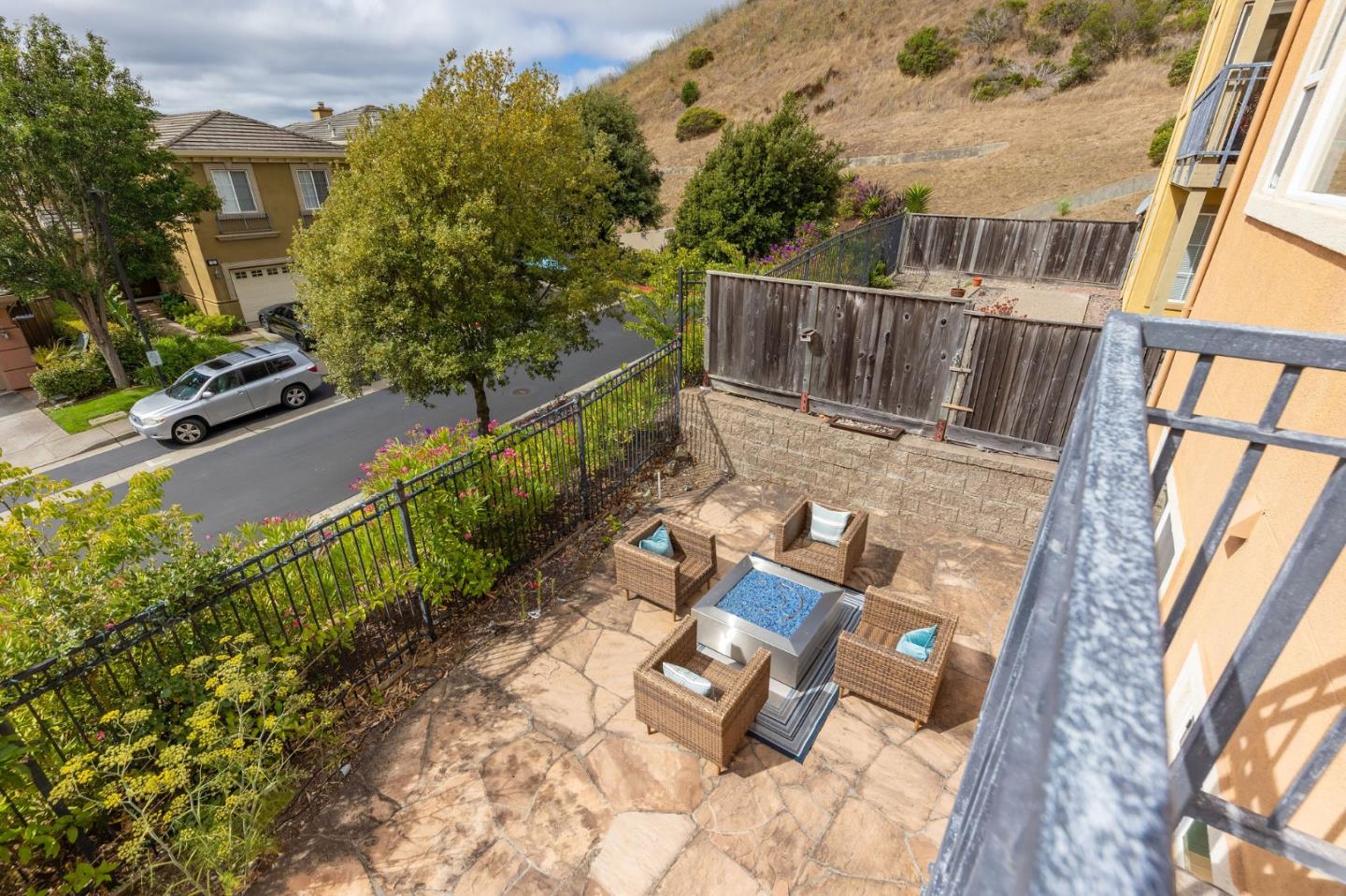 Detail Gallery Image 76 of 90 For 23 Pinnacle St, South San Francisco,  CA 94080 - 5 Beds | 4/1 Baths