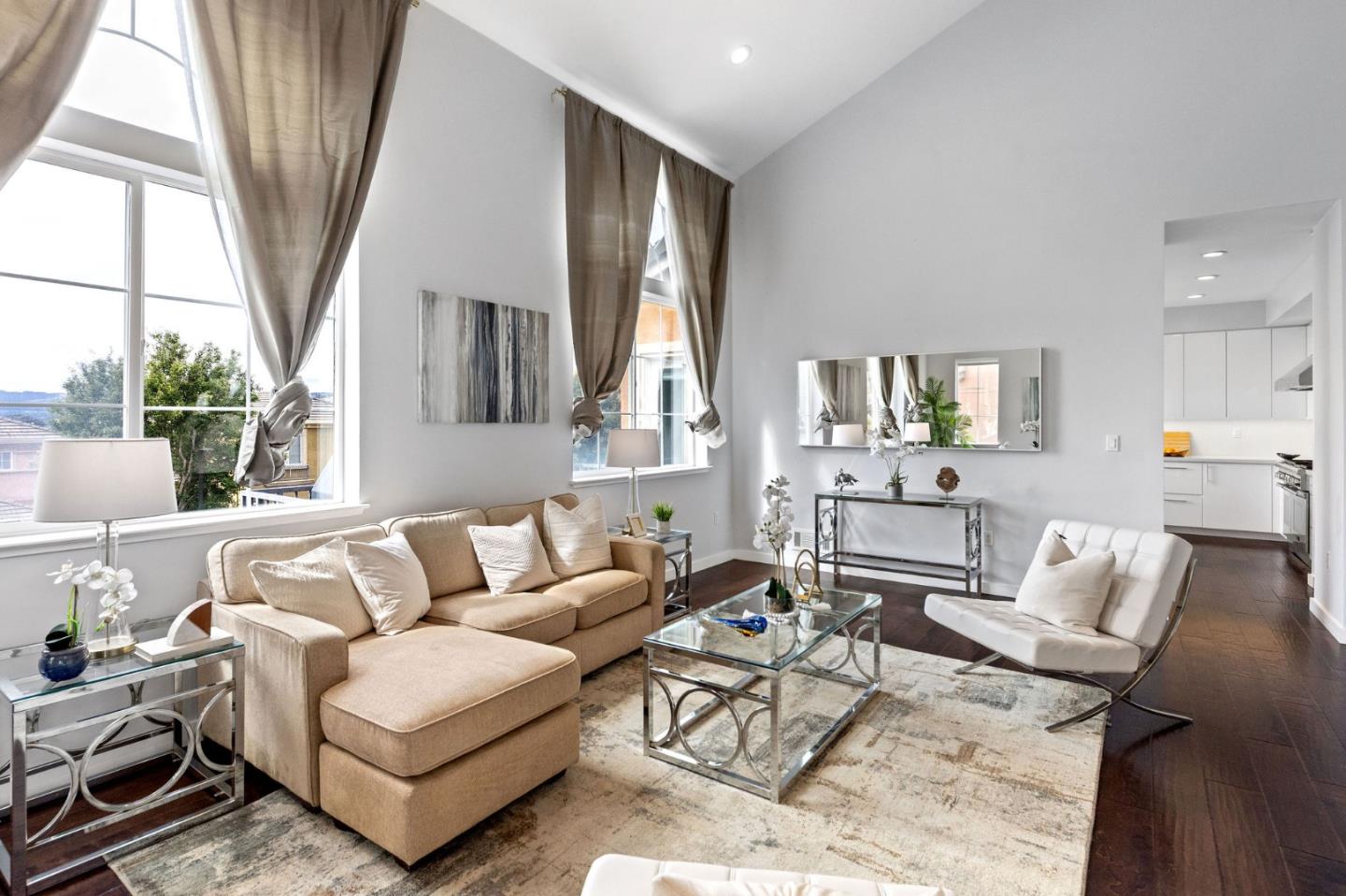 Detail Gallery Image 8 of 90 For 23 Pinnacle St, South San Francisco,  CA 94080 - 5 Beds | 4/1 Baths