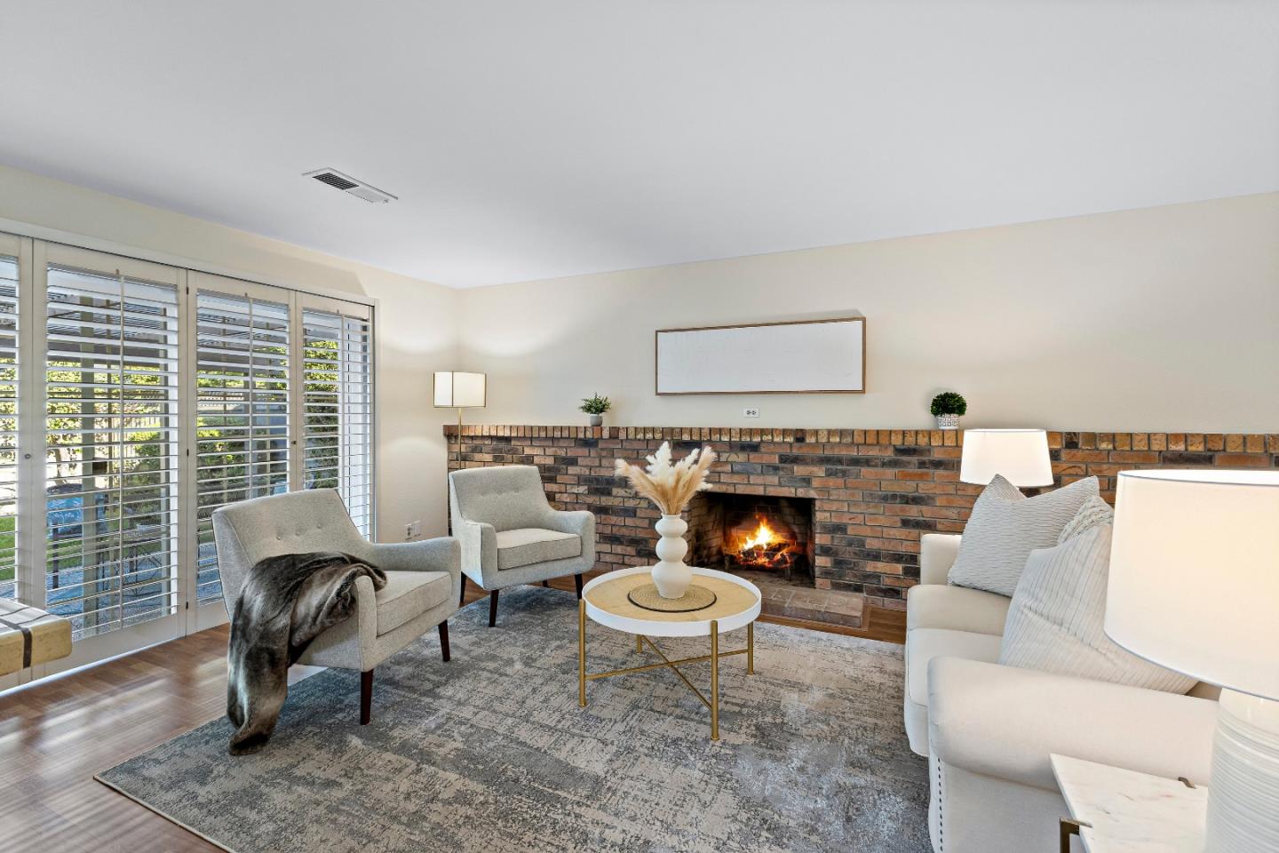Detail Gallery Image 2 of 48 For 4999 Massachusetts Dr, San Jose,  CA 95136 - 4 Beds | 2 Baths