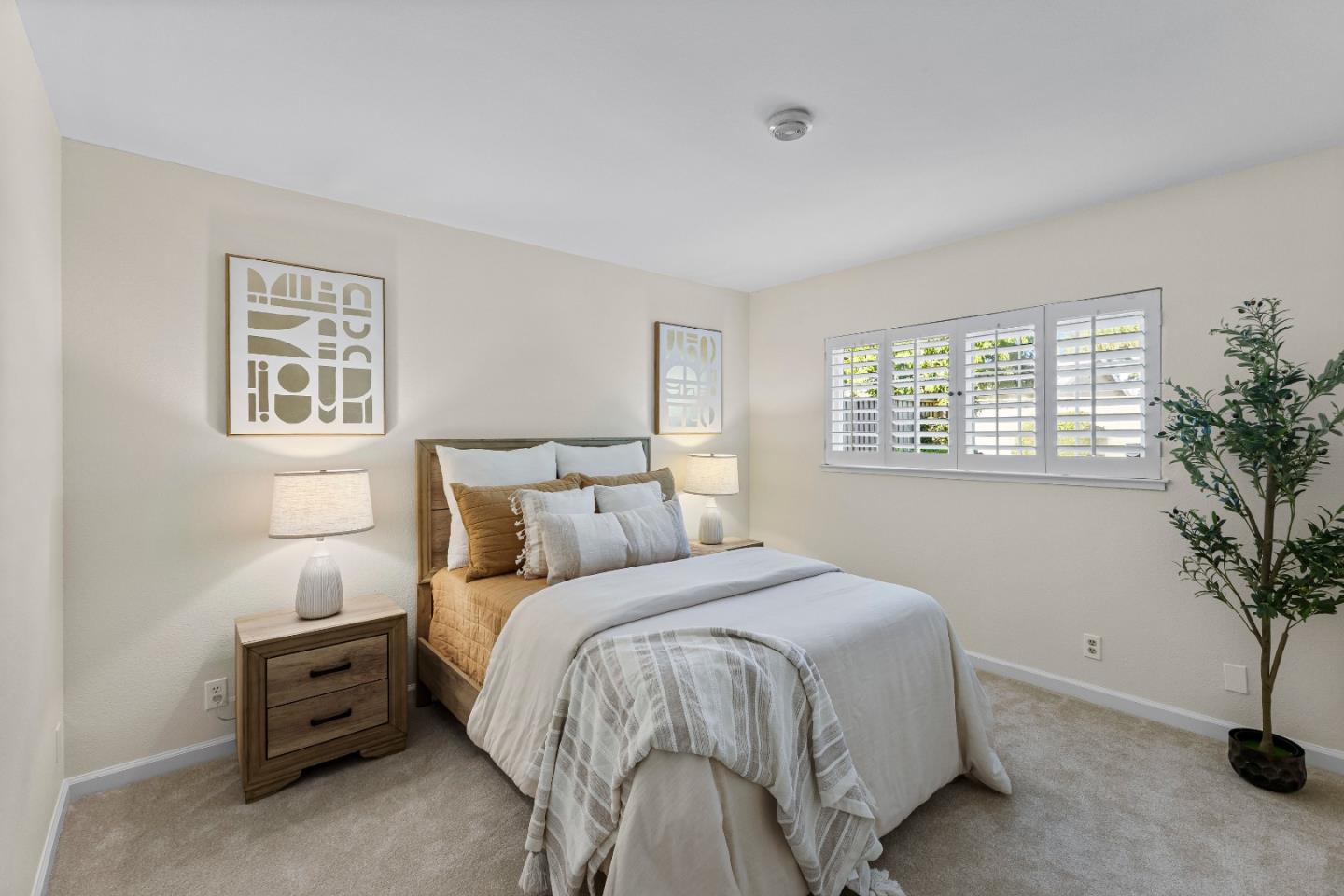 Detail Gallery Image 31 of 48 For 4999 Massachusetts Dr, San Jose,  CA 95136 - 4 Beds | 2 Baths