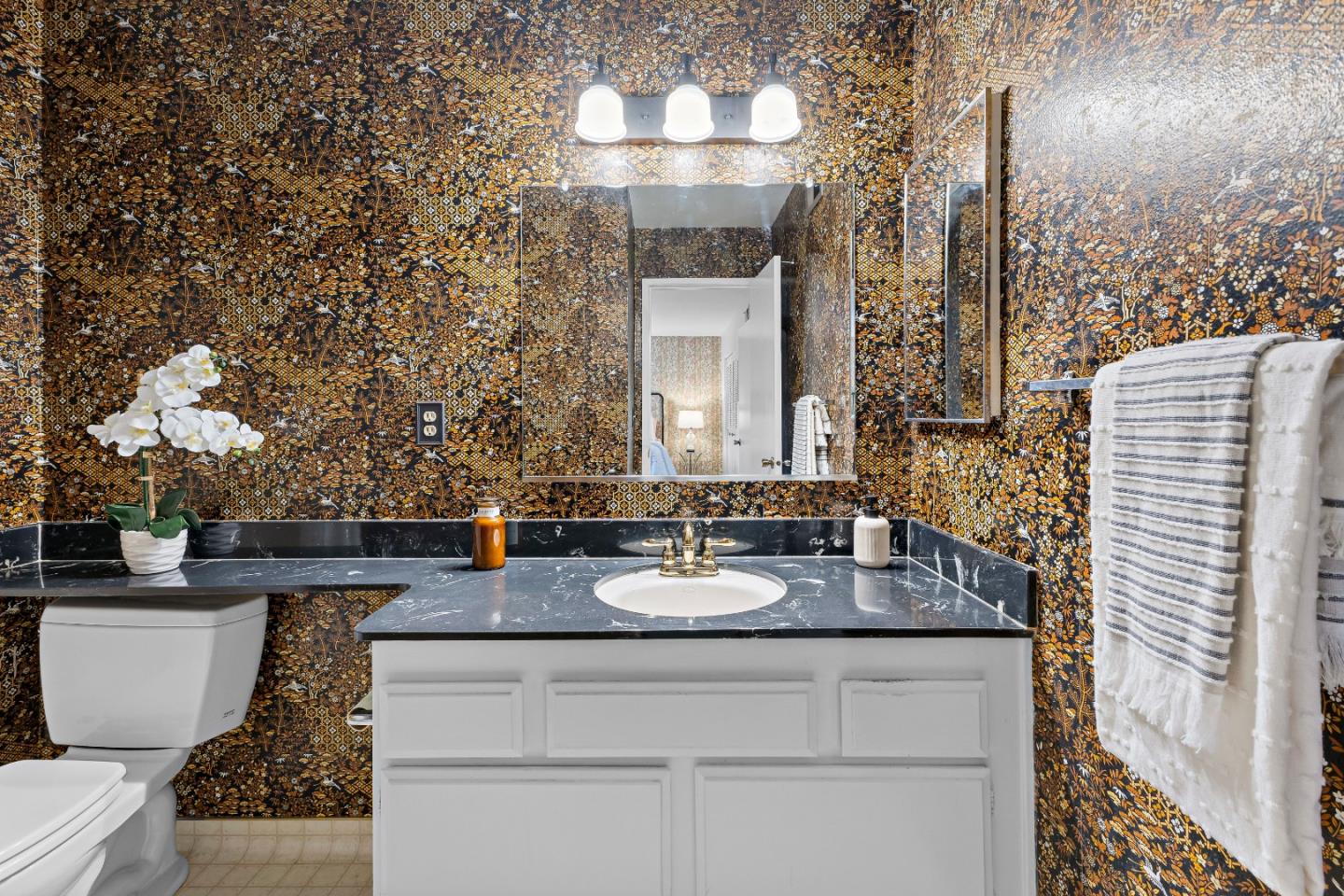 Detail Gallery Image 36 of 48 For 4999 Massachusetts Dr, San Jose,  CA 95136 - 4 Beds | 2 Baths