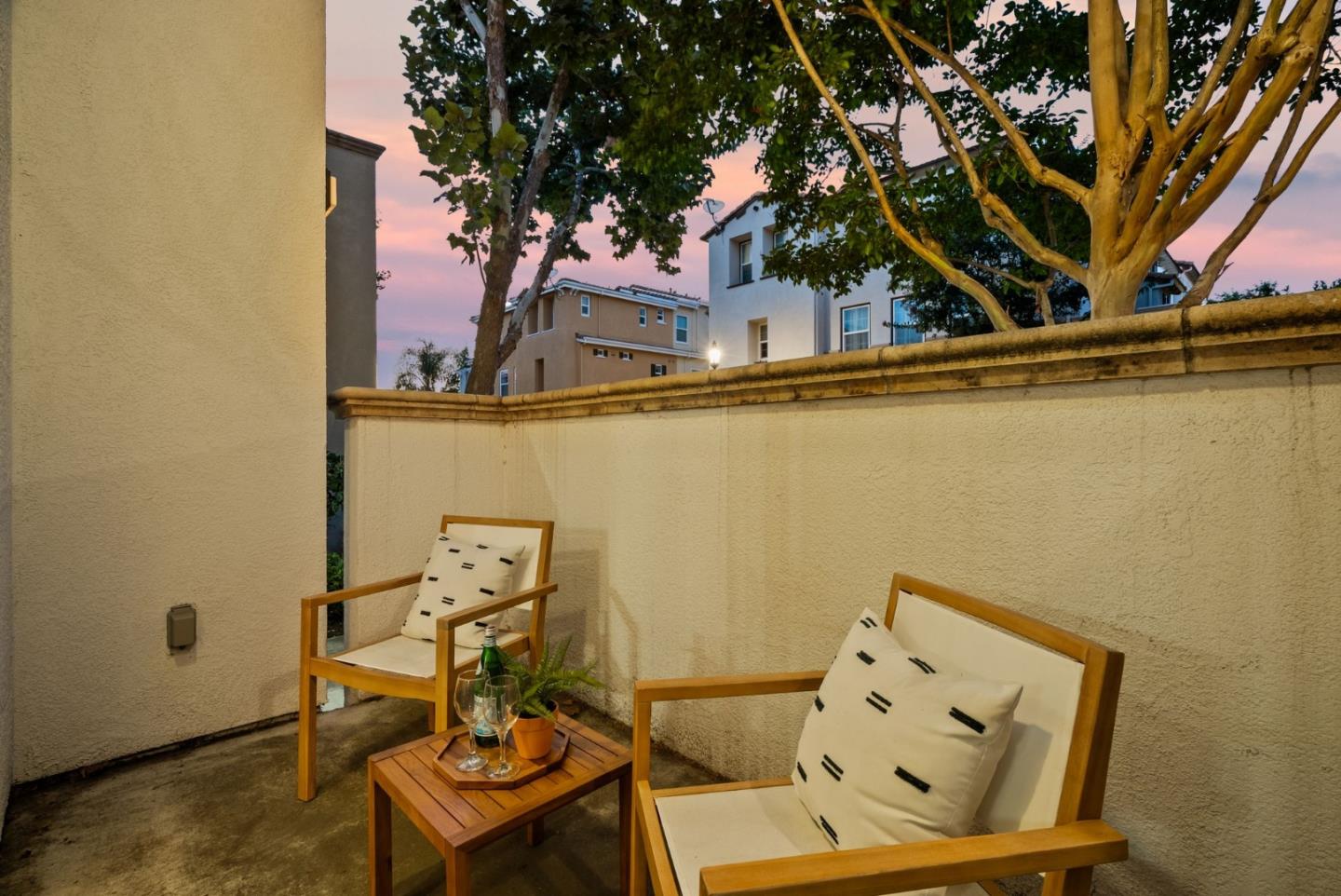 Detail Gallery Image 13 of 74 For 1938 Hillebrant Pl, Santa Clara,  CA 95050 - 3 Beds | 3/1 Baths