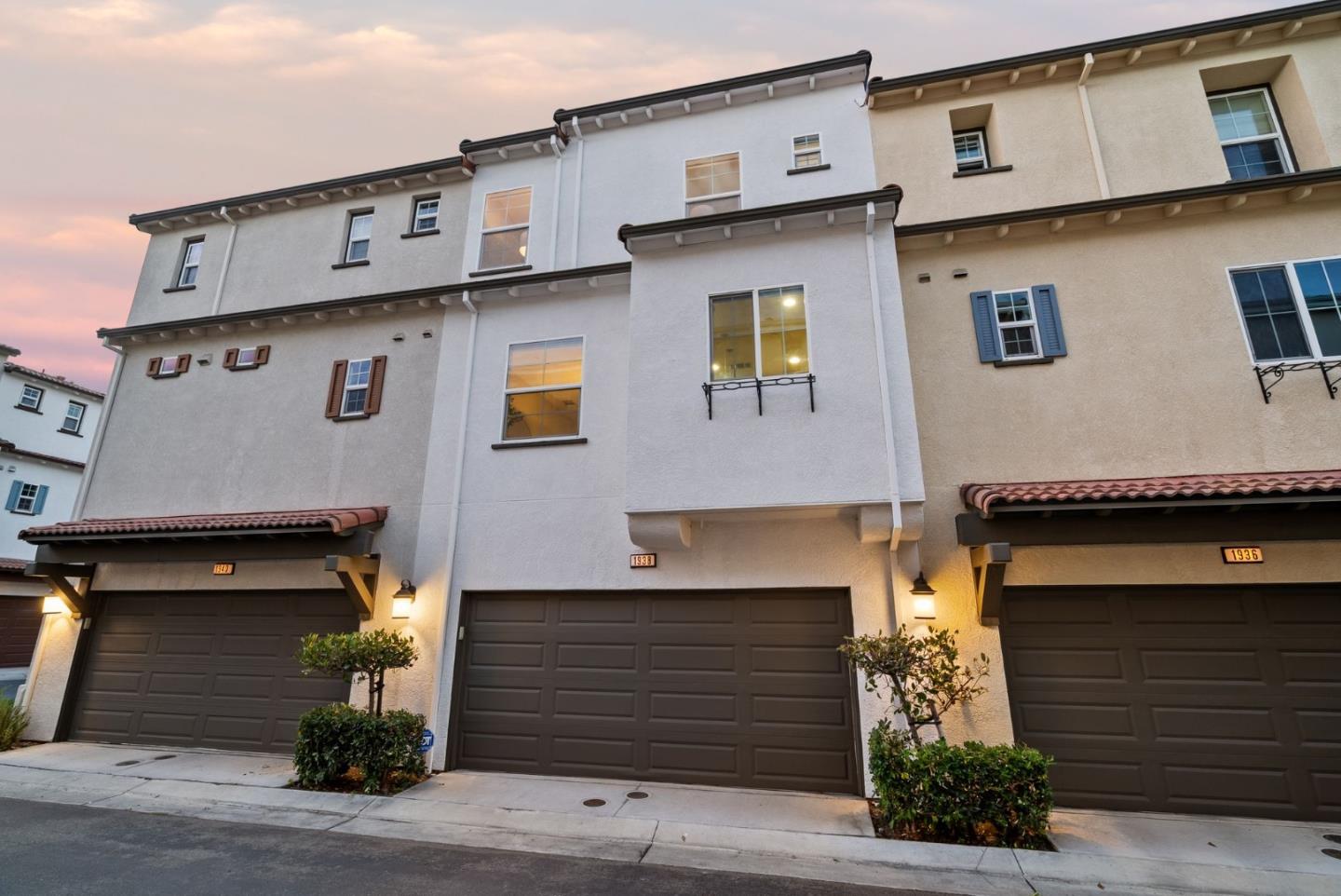 Detail Gallery Image 18 of 74 For 1938 Hillebrant Pl, Santa Clara,  CA 95050 - 3 Beds | 3/1 Baths