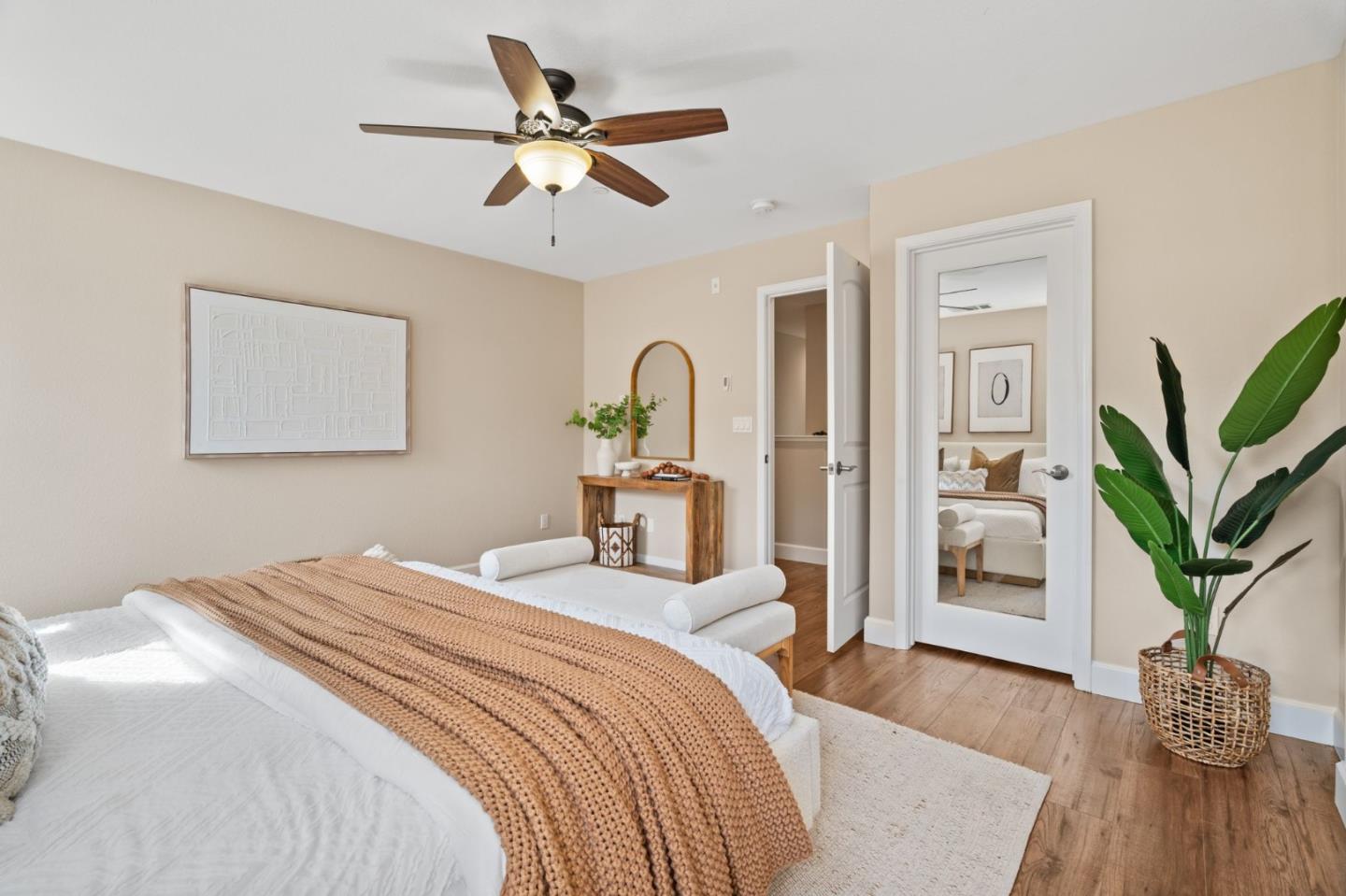 Detail Gallery Image 19 of 74 For 1938 Hillebrant Pl, Santa Clara,  CA 95050 - 3 Beds | 3/1 Baths