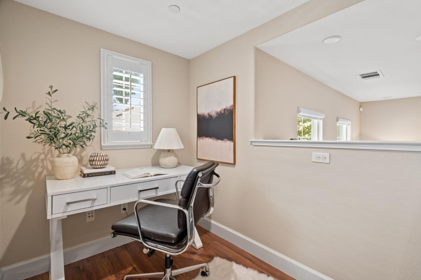 Detail Gallery Image 33 of 74 For 1938 Hillebrant Pl, Santa Clara,  CA 95050 - 3 Beds | 3/1 Baths