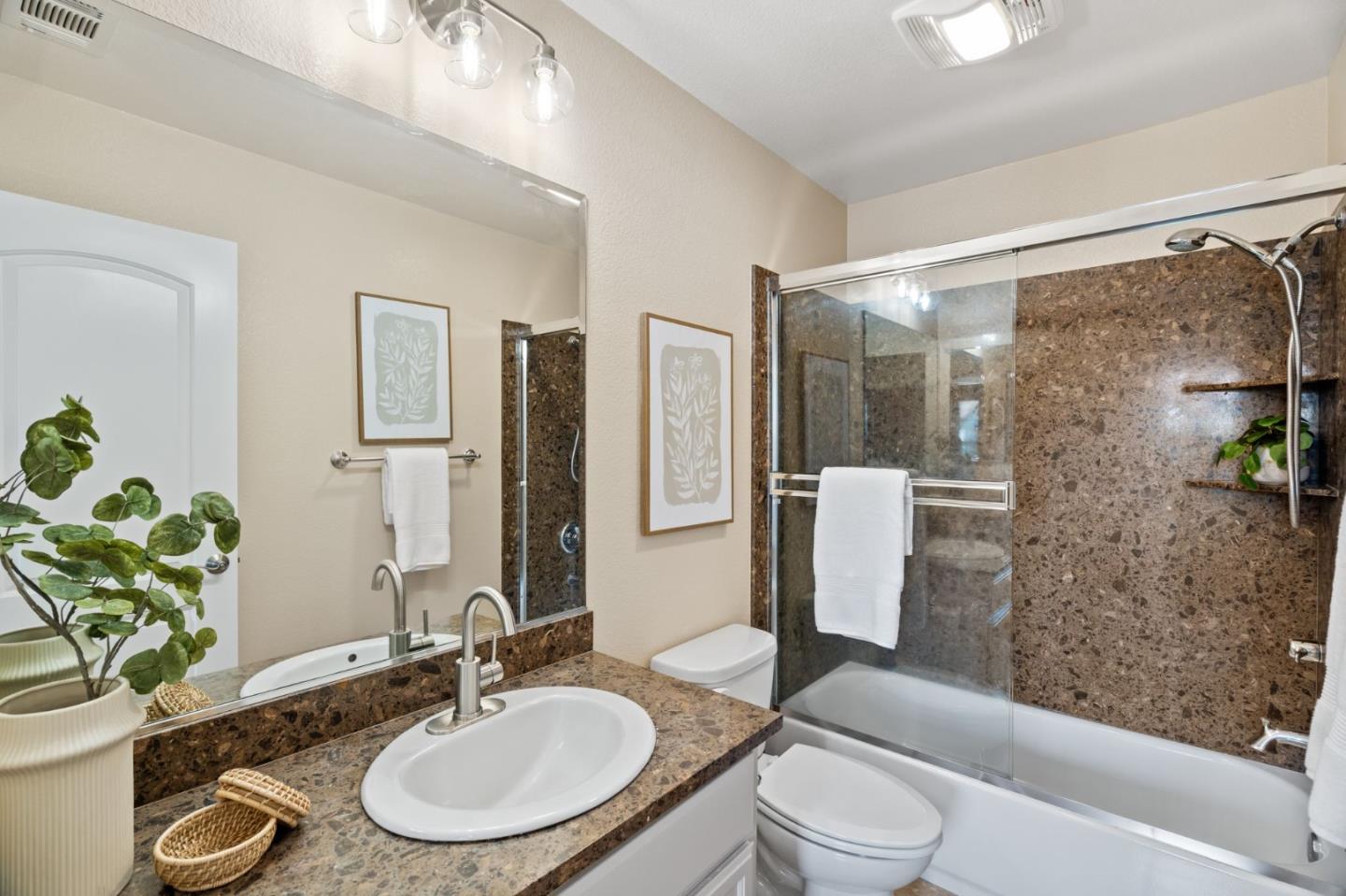 Detail Gallery Image 45 of 74 For 1938 Hillebrant Pl, Santa Clara,  CA 95050 - 3 Beds | 3/1 Baths