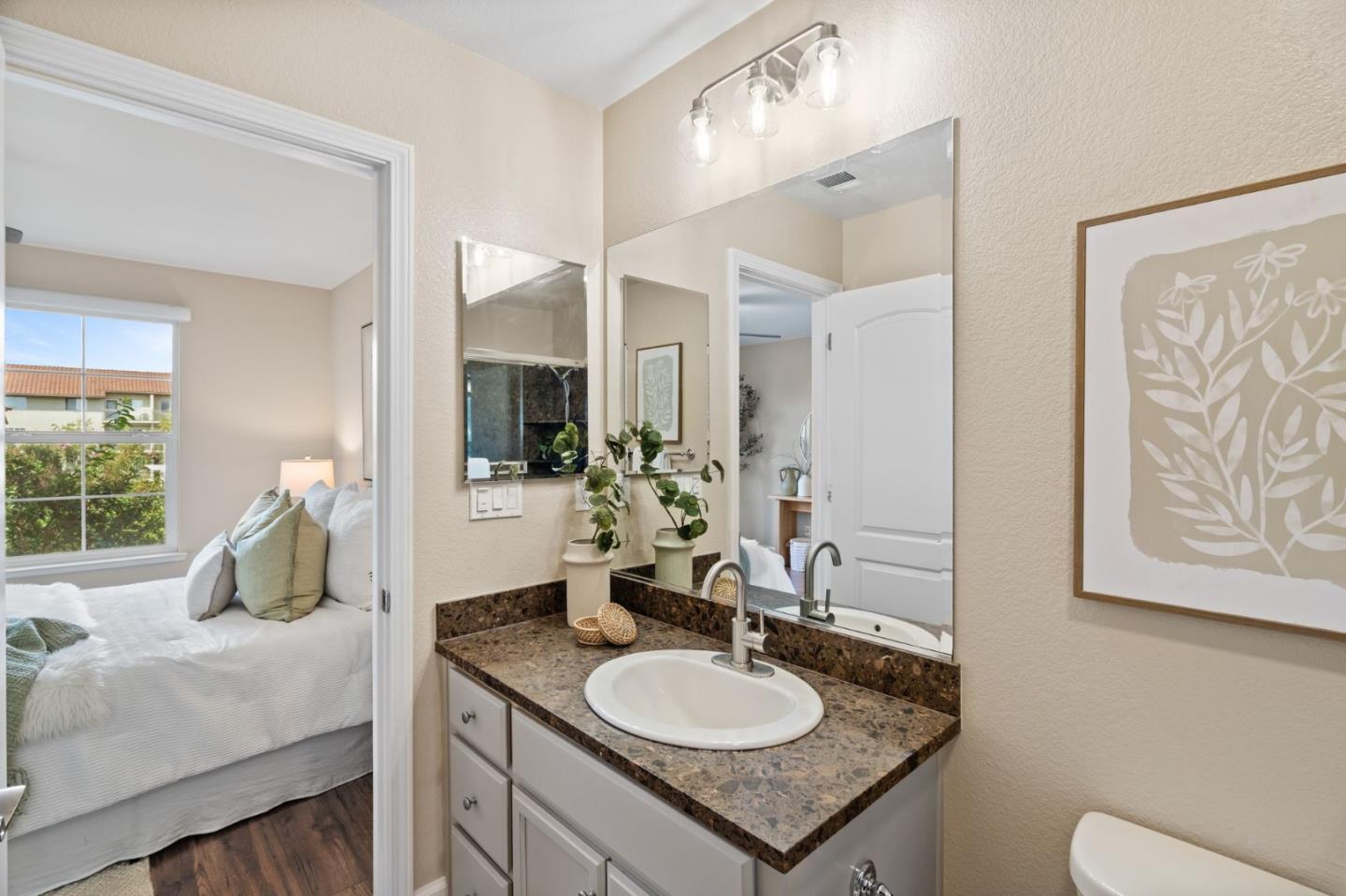 Detail Gallery Image 51 of 74 For 1938 Hillebrant Pl, Santa Clara,  CA 95050 - 3 Beds | 3/1 Baths