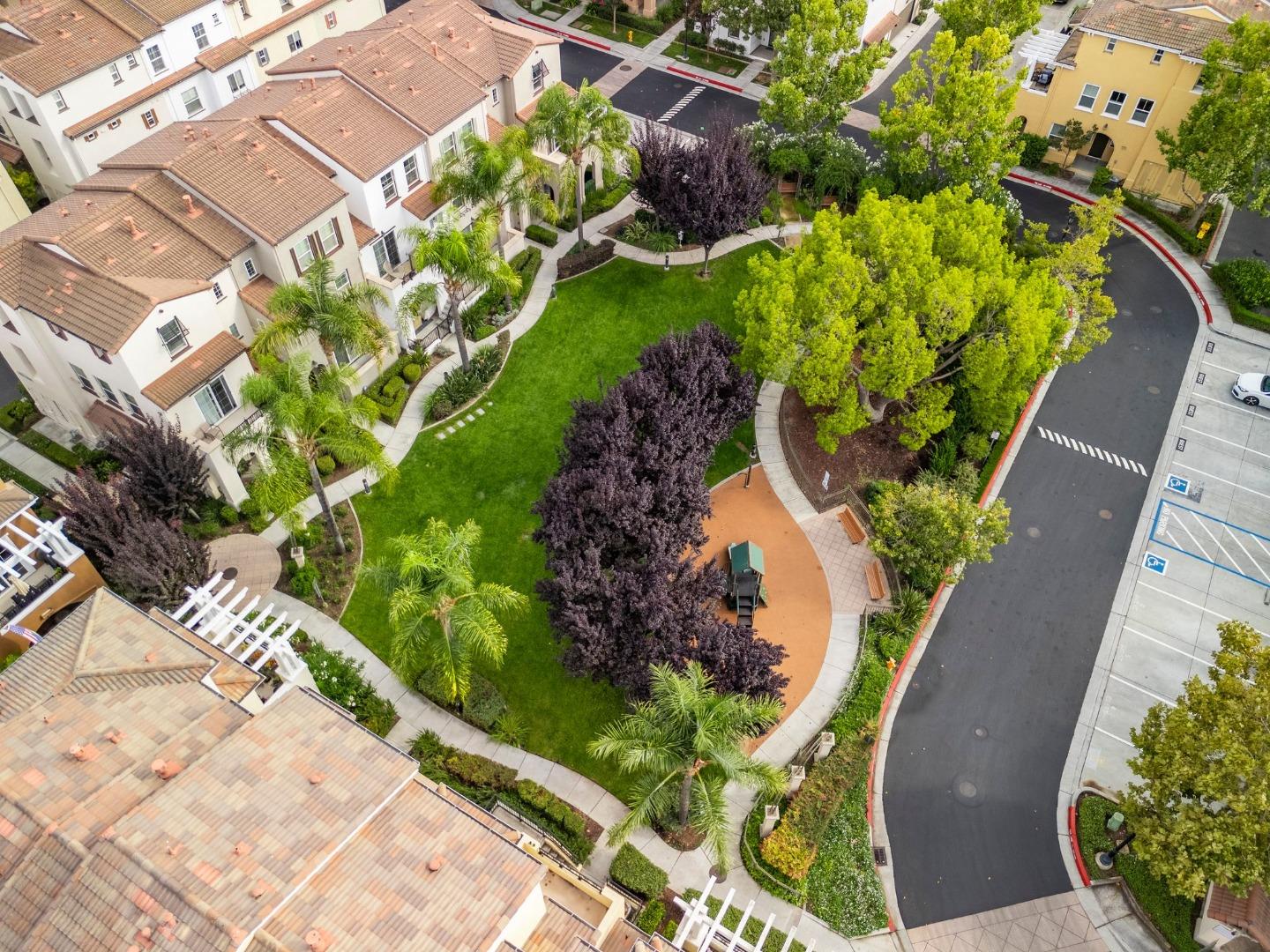 Detail Gallery Image 62 of 74 For 1938 Hillebrant Pl, Santa Clara,  CA 95050 - 3 Beds | 3/1 Baths