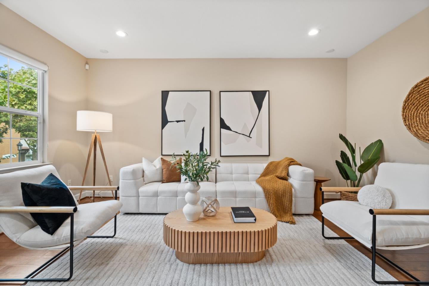 Detail Gallery Image 8 of 74 For 1938 Hillebrant Pl, Santa Clara,  CA 95050 - 3 Beds | 3/1 Baths