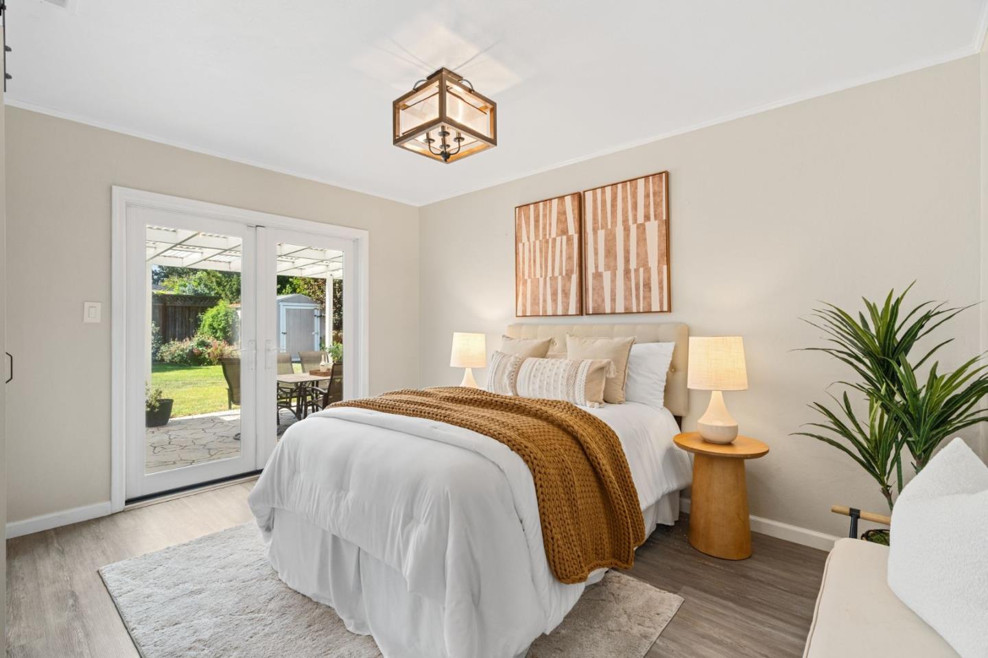 Detail Gallery Image 20 of 65 For 2546 Amethyst Dr, Santa Clara,  CA 95051 - 3 Beds | 1/1 Baths