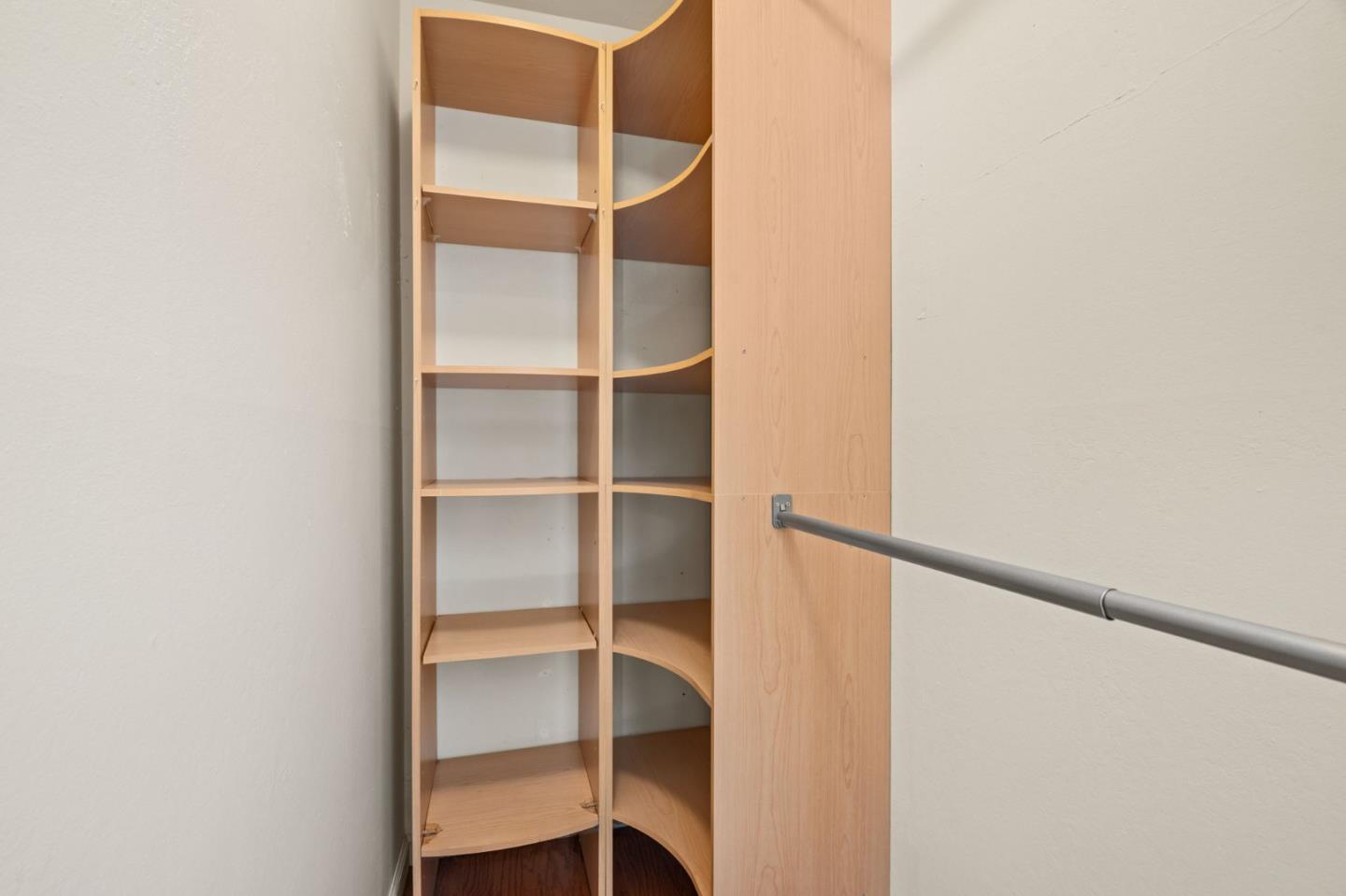 Detail Gallery Image 27 of 65 For 2546 Amethyst Dr, Santa Clara,  CA 95051 - 3 Beds | 1/1 Baths