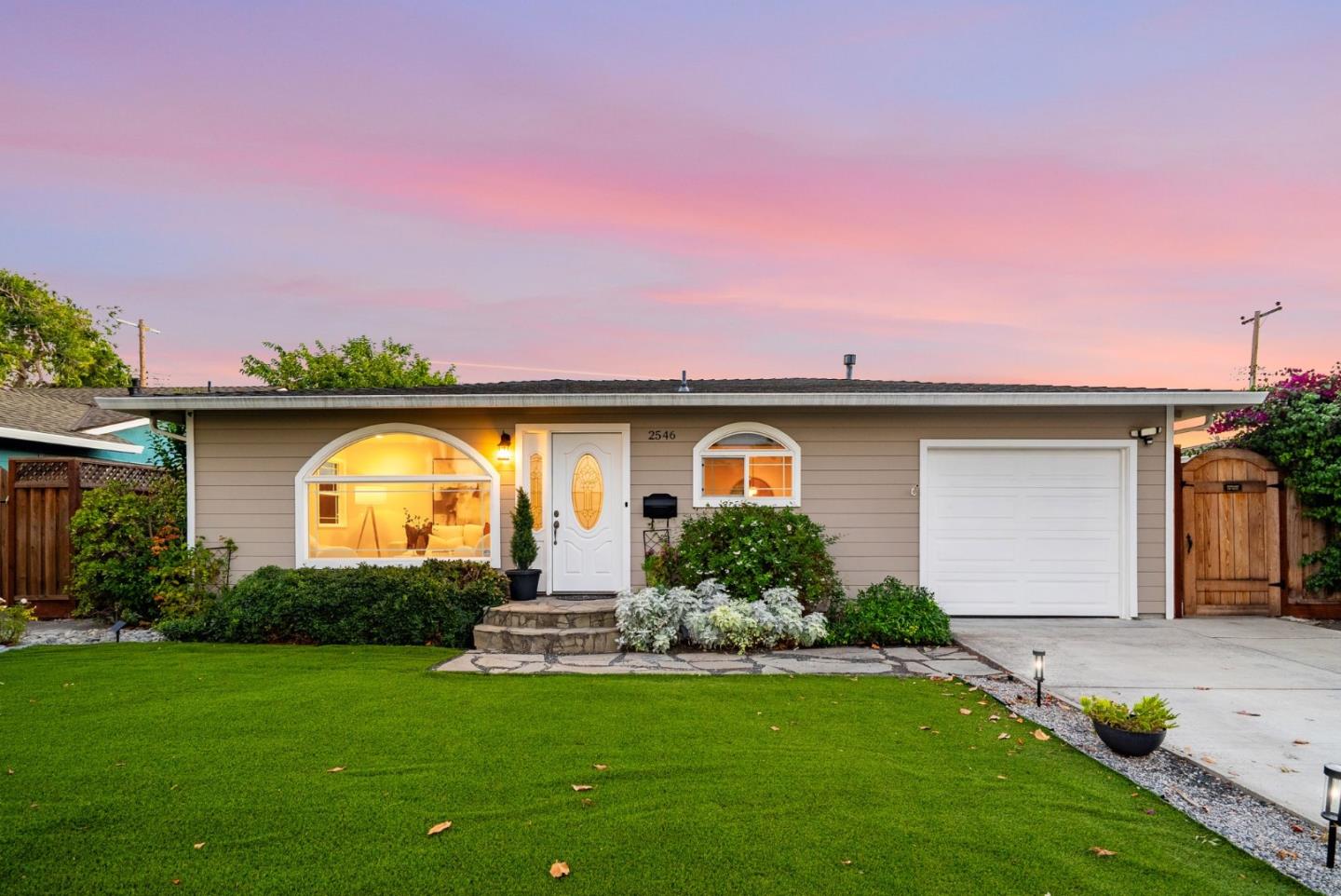 Detail Gallery Image 28 of 65 For 2546 Amethyst Dr, Santa Clara,  CA 95051 - 3 Beds | 1/1 Baths