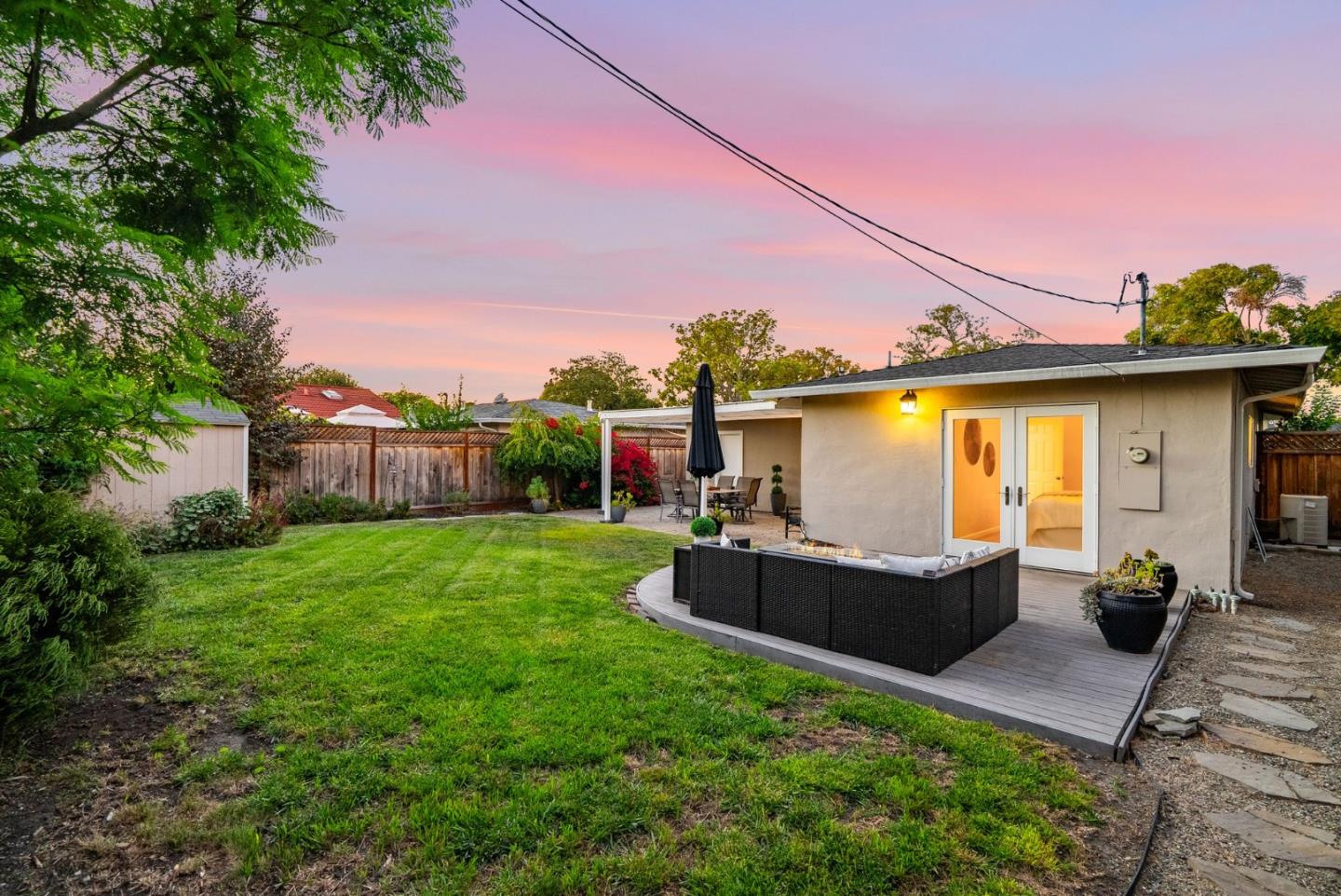 Detail Gallery Image 31 of 65 For 2546 Amethyst Dr, Santa Clara,  CA 95051 - 3 Beds | 1/1 Baths