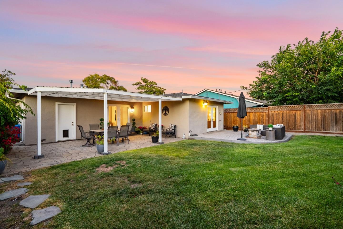 Detail Gallery Image 33 of 65 For 2546 Amethyst Dr, Santa Clara,  CA 95051 - 3 Beds | 1/1 Baths