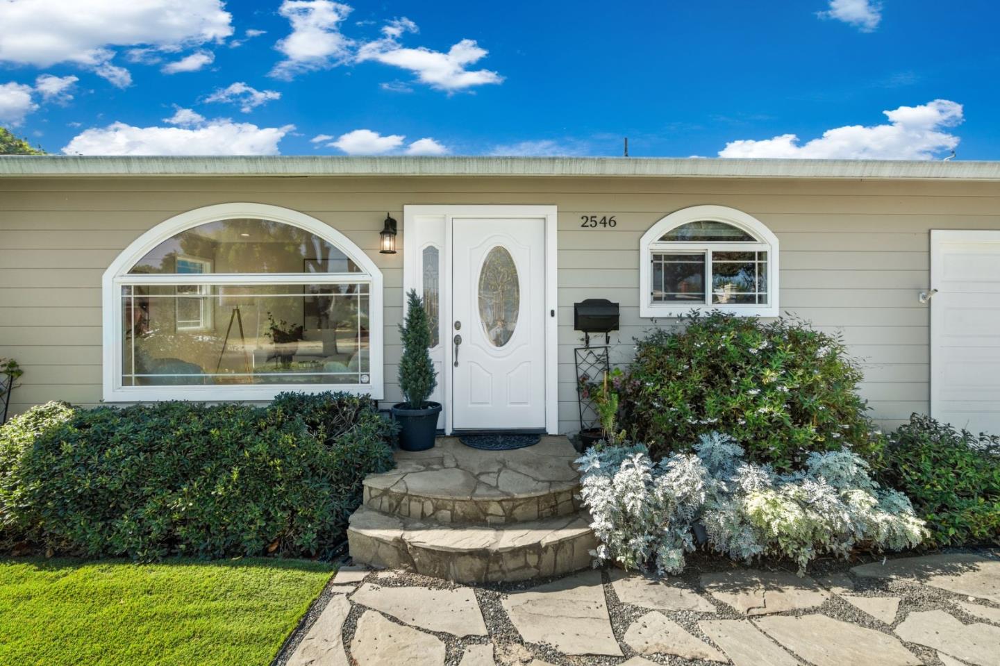 Detail Gallery Image 38 of 65 For 2546 Amethyst Dr, Santa Clara,  CA 95051 - 3 Beds | 1/1 Baths