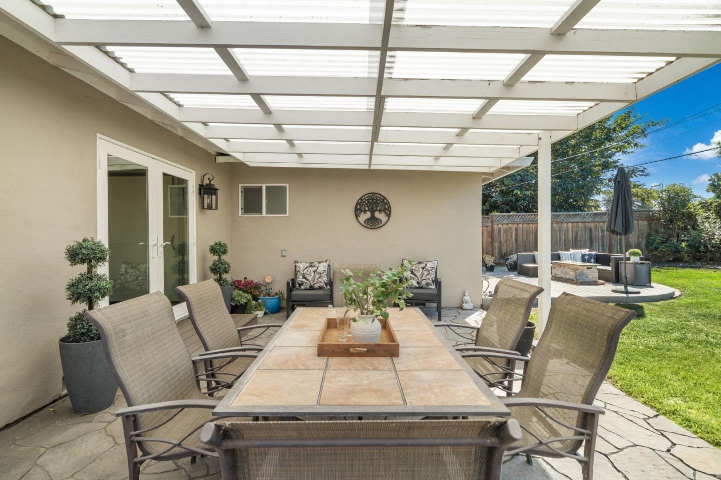 Detail Gallery Image 52 of 65 For 2546 Amethyst Dr, Santa Clara,  CA 95051 - 3 Beds | 1/1 Baths