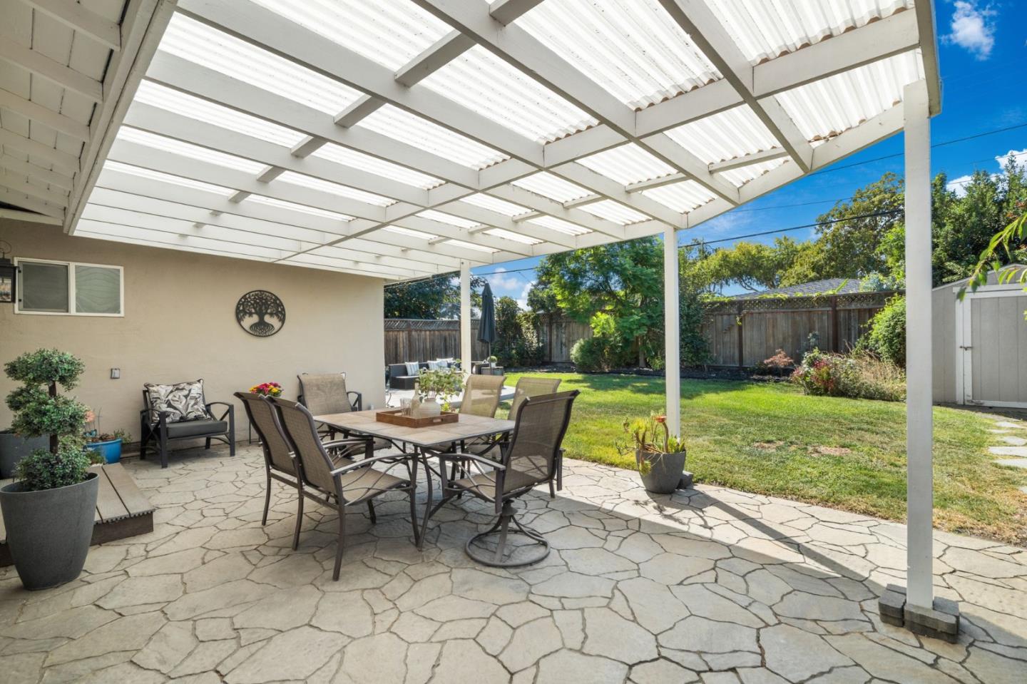 Detail Gallery Image 53 of 65 For 2546 Amethyst Dr, Santa Clara,  CA 95051 - 3 Beds | 1/1 Baths