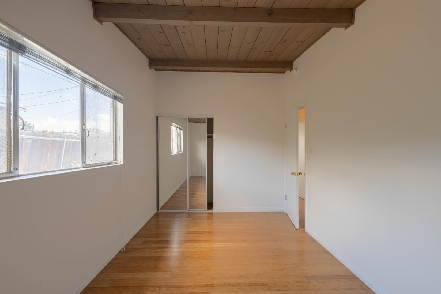 Detail Gallery Image 19 of 24 For 847 Meadow Dr, Salinas,  CA 93905 - 3 Beds | 2 Baths