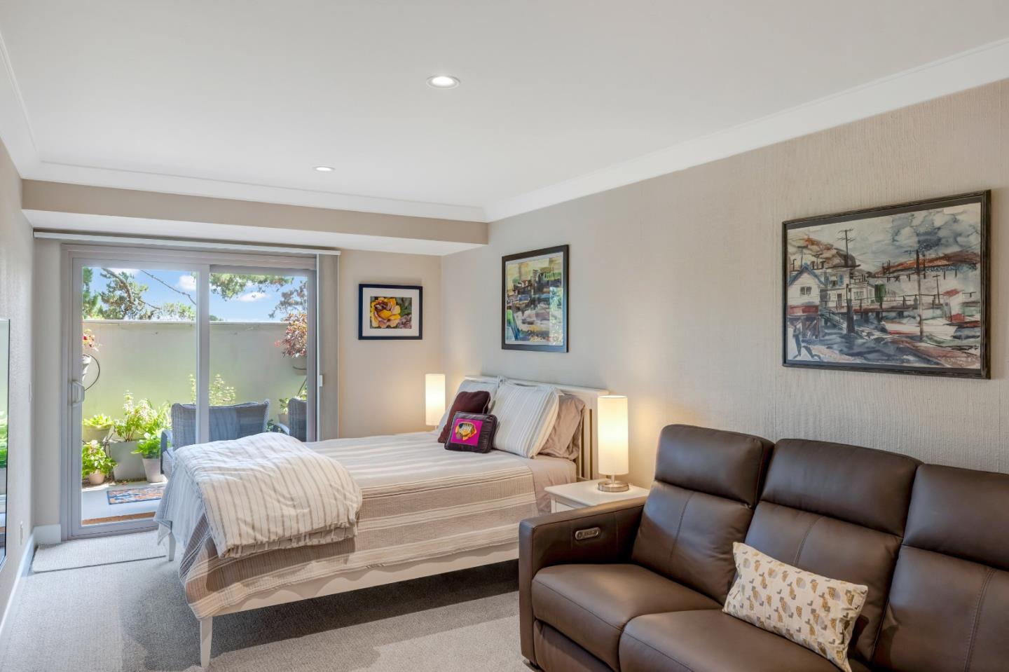 Detail Gallery Image 21 of 35 For 5 Skyline Crest Dr, Monterey,  CA 93940 - 3 Beds | 3 Baths