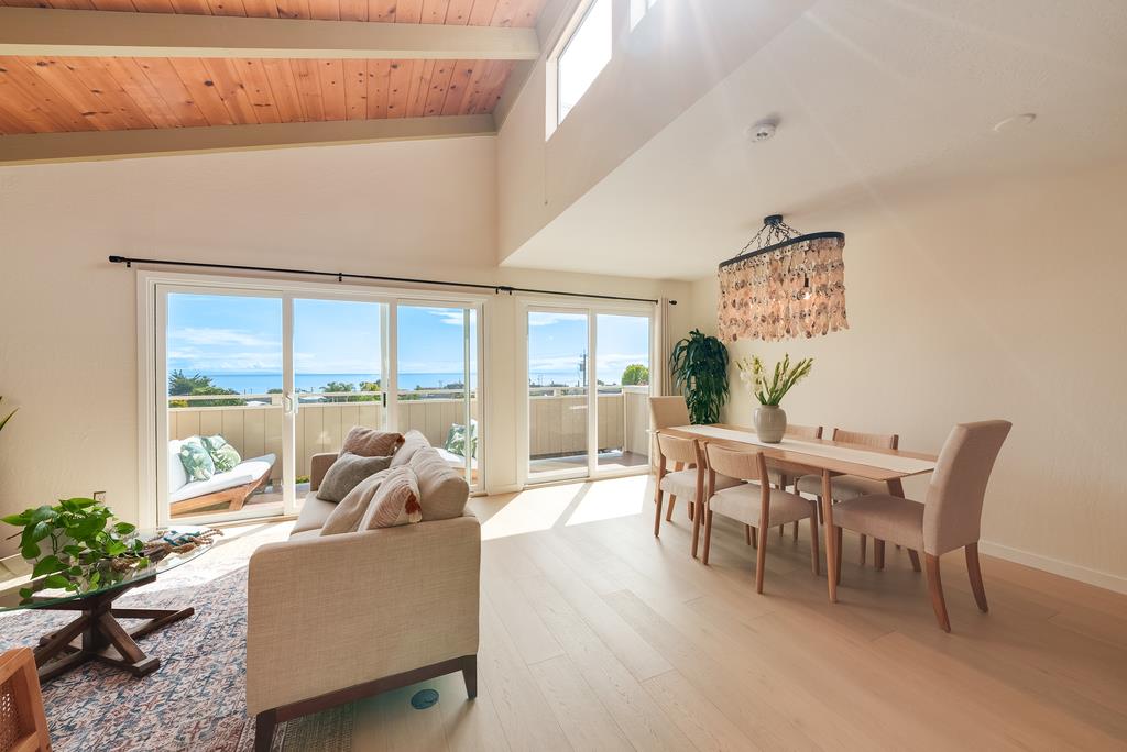 Detail Gallery Image 11 of 31 For 261 Sea Ridge Rd #2,  Aptos,  CA 95003 - 3 Beds | 2 Baths
