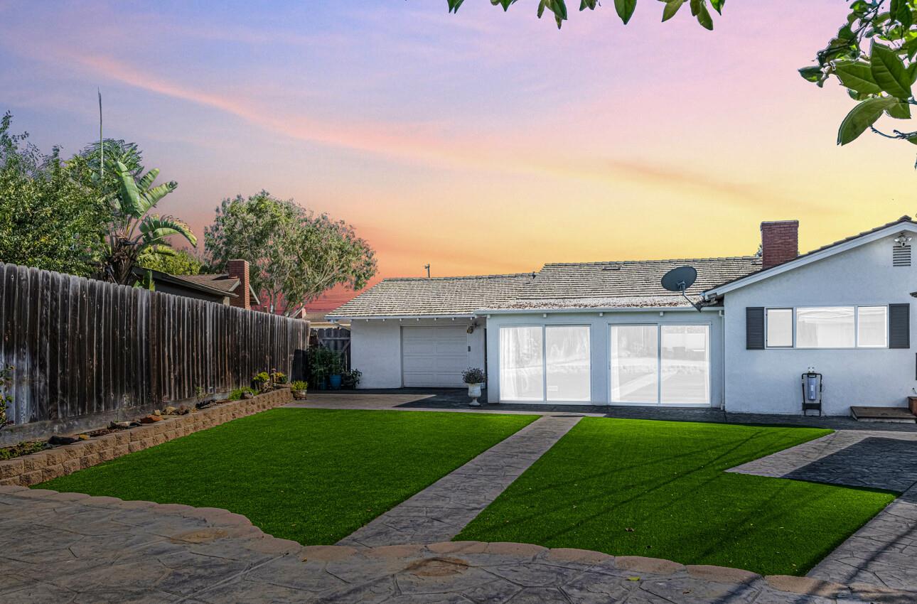 Detail Gallery Image 19 of 40 For 13 Saint Brendan Way, Salinas,  CA 93906 - 3 Beds | 2 Baths
