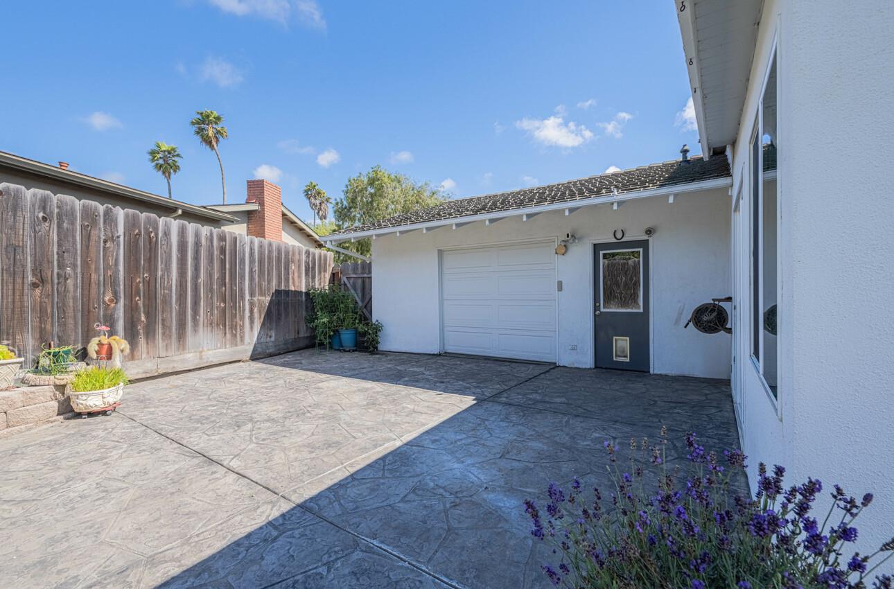 Detail Gallery Image 33 of 40 For 13 Saint Brendan Way, Salinas,  CA 93906 - 3 Beds | 2 Baths