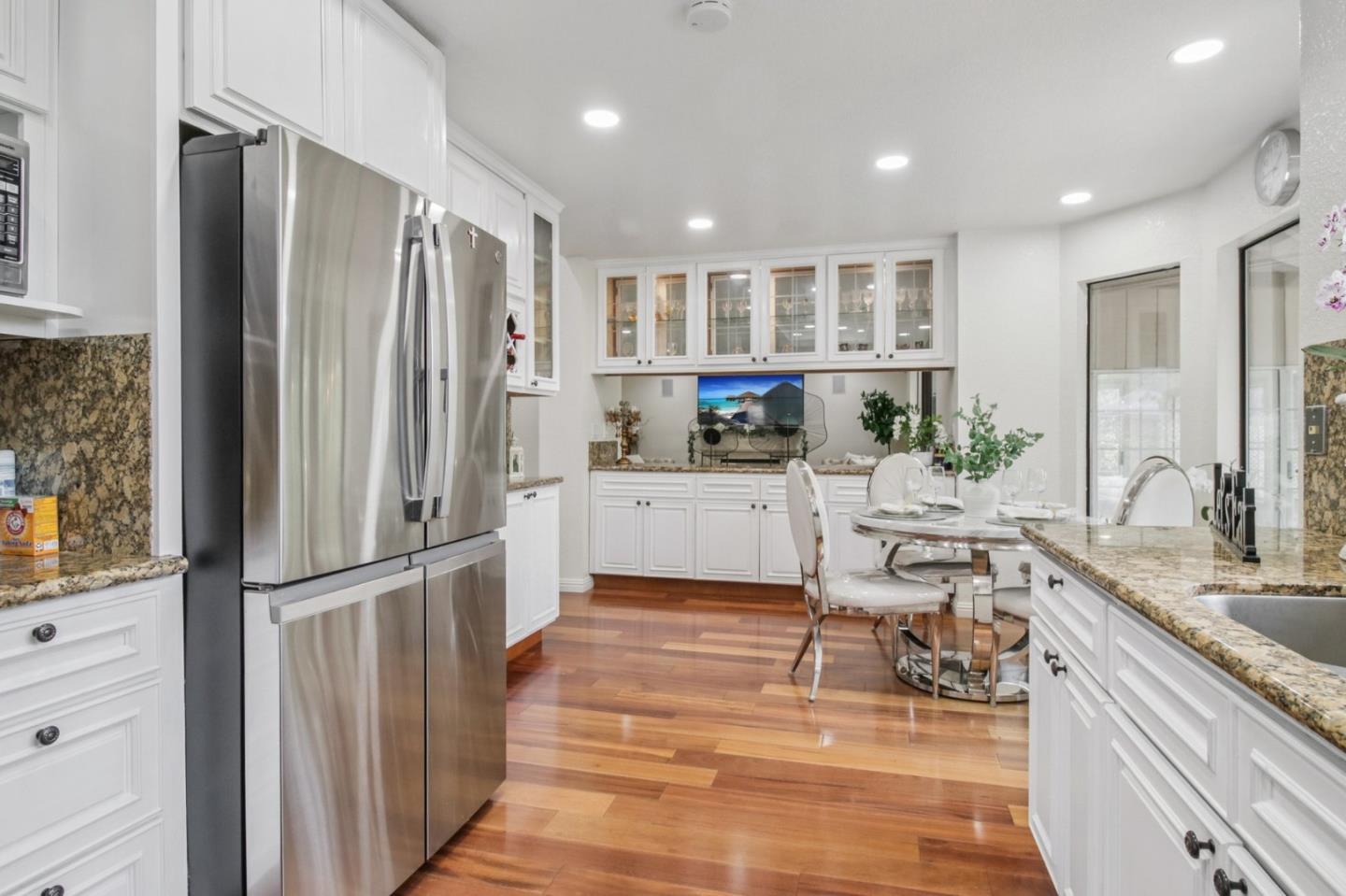 Detail Gallery Image 14 of 67 For 801 Fleming Ave, San Jose,  CA 95127 - 4 Beds | 3 Baths