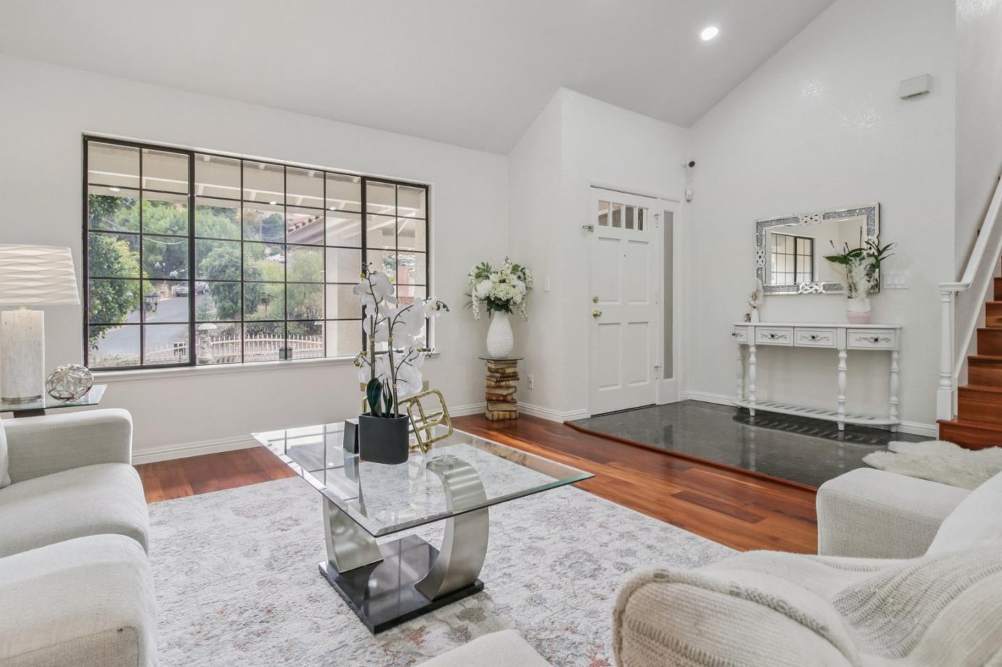 Detail Gallery Image 8 of 67 For 801 Fleming Ave, San Jose,  CA 95127 - 4 Beds | 3 Baths