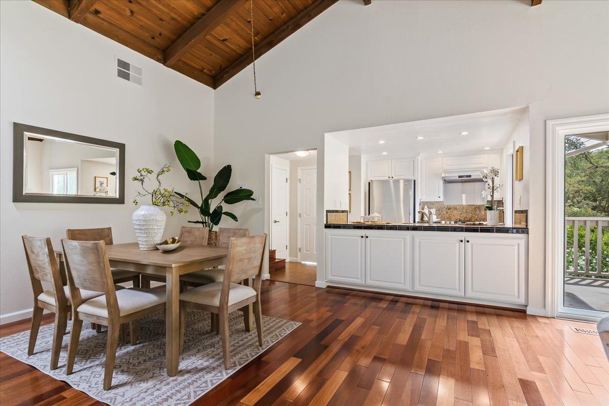 Detail Gallery Image 15 of 54 For 359 Ridgeview Dr, Pleasant Hill,  CA 94523 - 3 Beds | 2/1 Baths