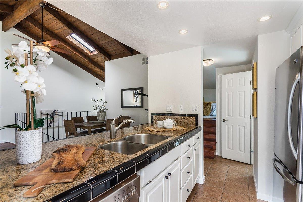 Detail Gallery Image 19 of 54 For 359 Ridgeview Dr, Pleasant Hill,  CA 94523 - 3 Beds | 2/1 Baths