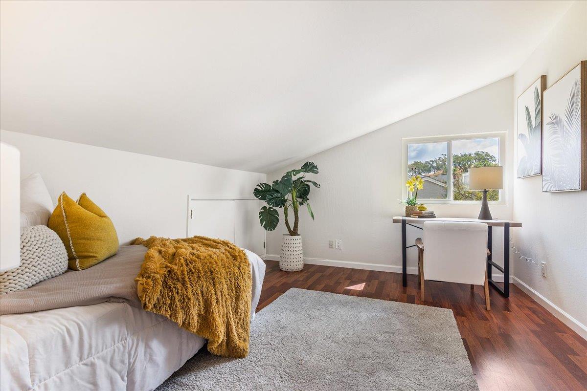 Detail Gallery Image 23 of 54 For 359 Ridgeview Dr, Pleasant Hill,  CA 94523 - 3 Beds | 2/1 Baths