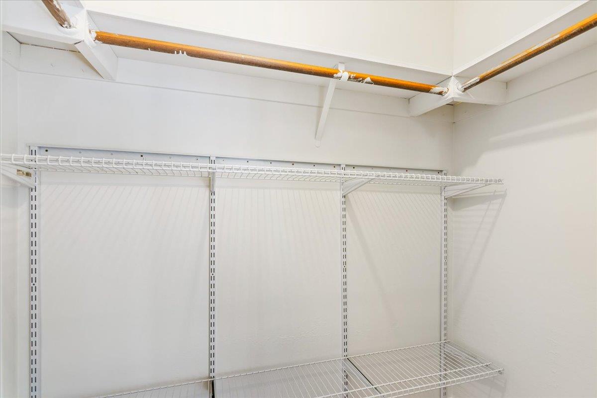 Detail Gallery Image 34 of 54 For 359 Ridgeview Dr, Pleasant Hill,  CA 94523 - 3 Beds | 2/1 Baths