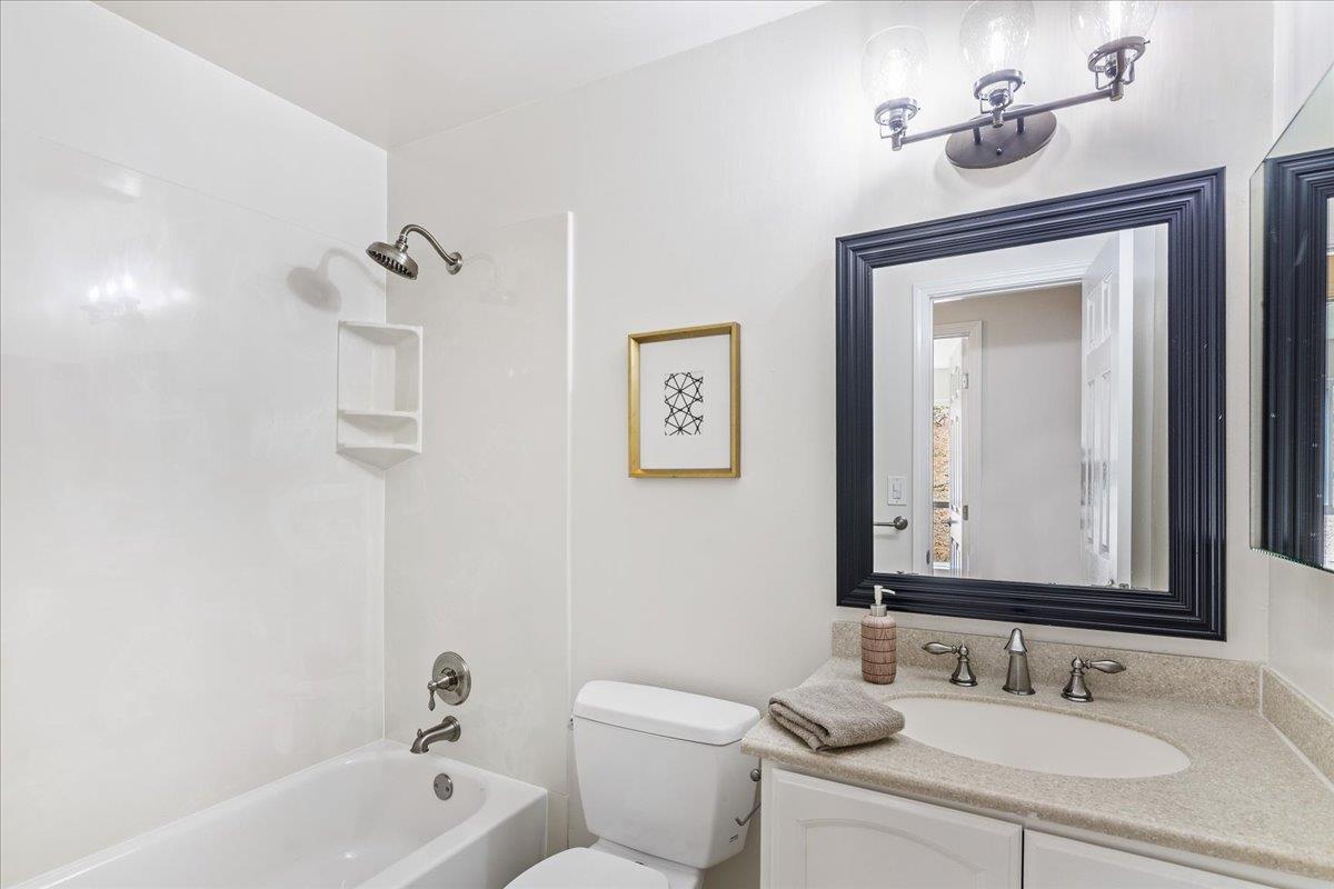 Detail Gallery Image 35 of 54 For 359 Ridgeview Dr, Pleasant Hill,  CA 94523 - 3 Beds | 2/1 Baths