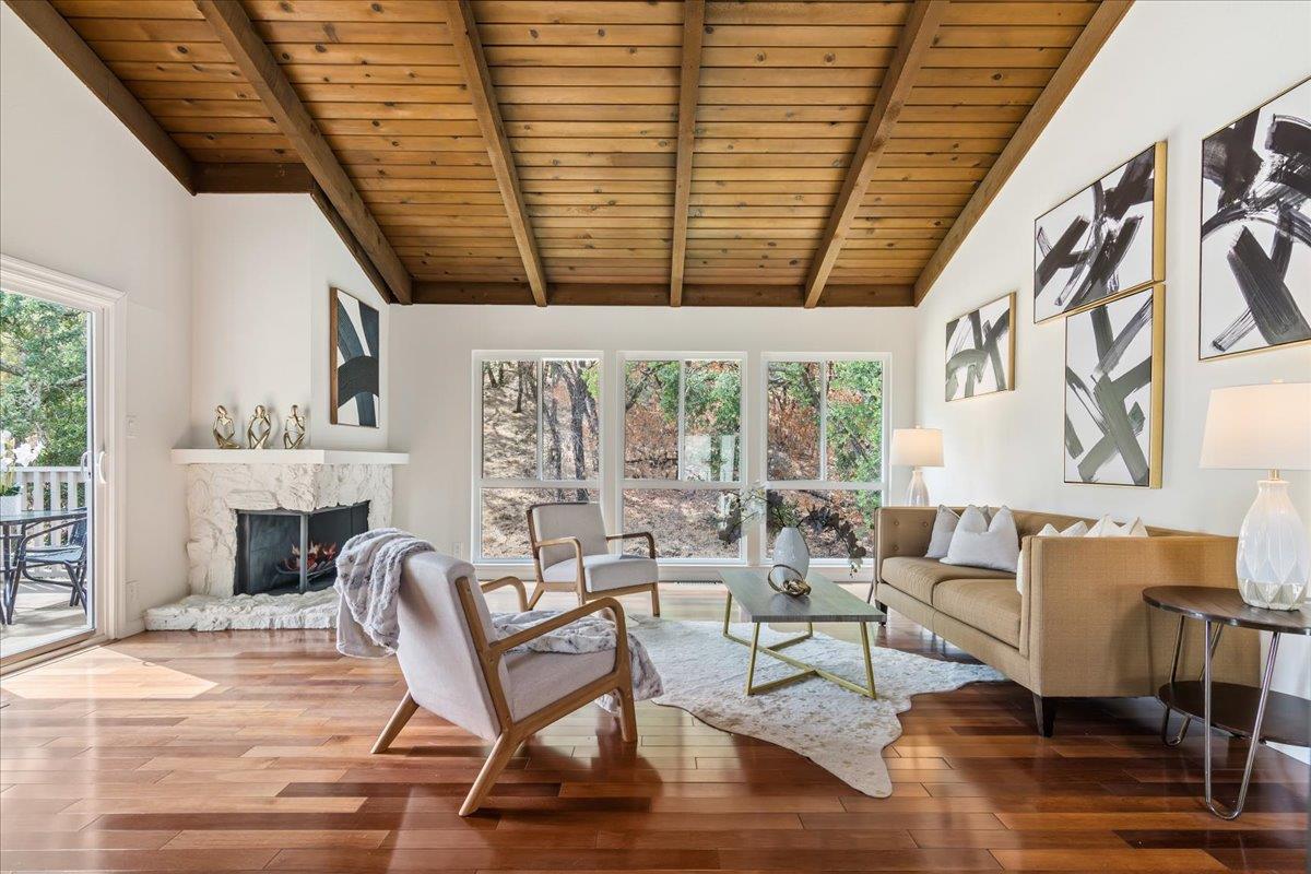 Detail Gallery Image 9 of 54 For 359 Ridgeview Dr, Pleasant Hill,  CA 94523 - 3 Beds | 2/1 Baths