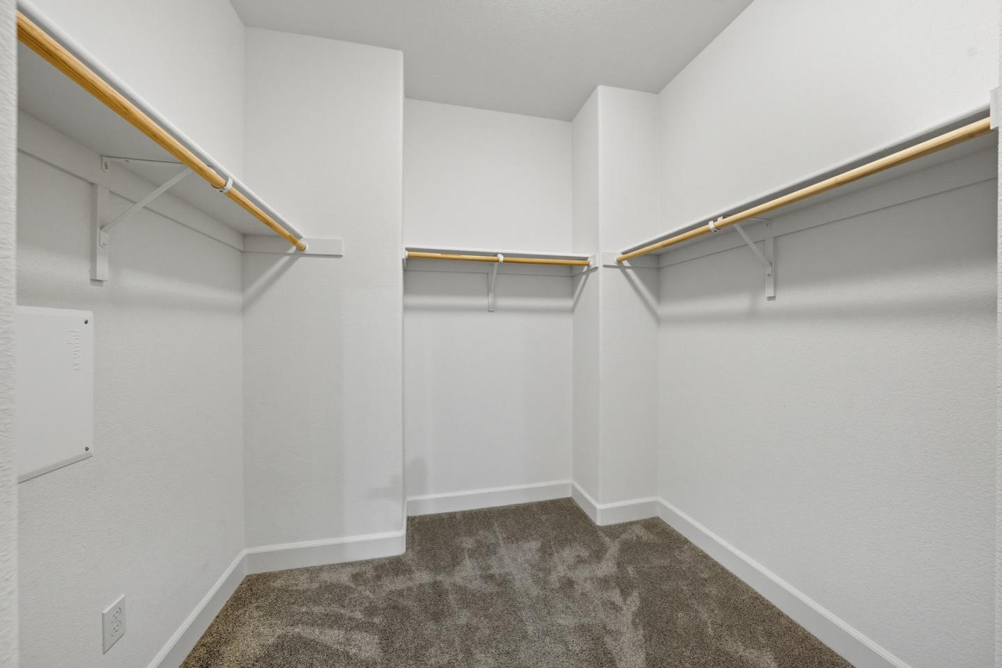 Detail Gallery Image 21 of 34 For 2870 Monroe Ter, San Jose,  CA 95128 - 3 Beds | 3 Baths