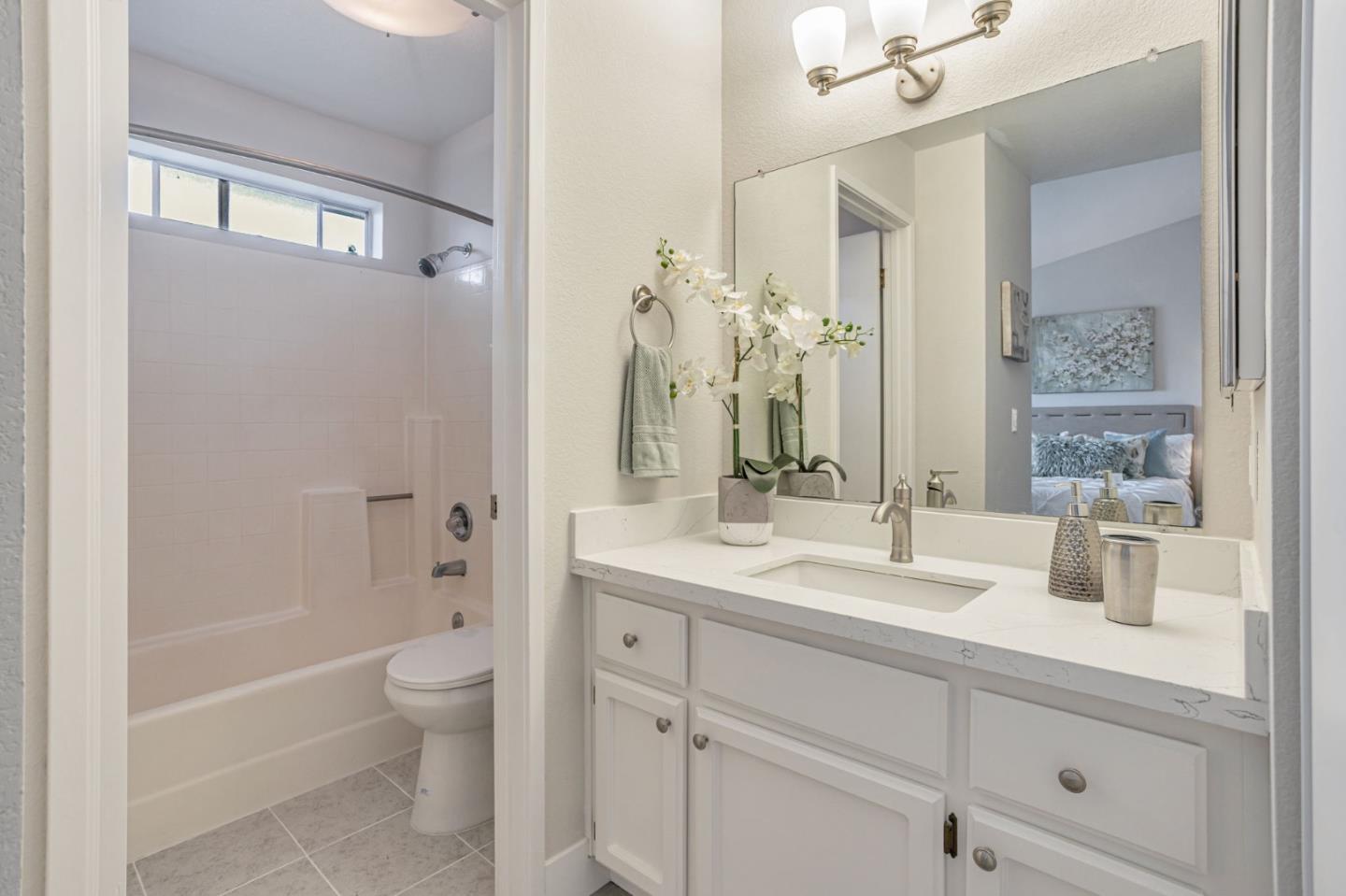 Detail Gallery Image 17 of 24 For 17 Terfidia Ln, Milpitas,  CA 95035 - 2 Beds | 2/1 Baths
