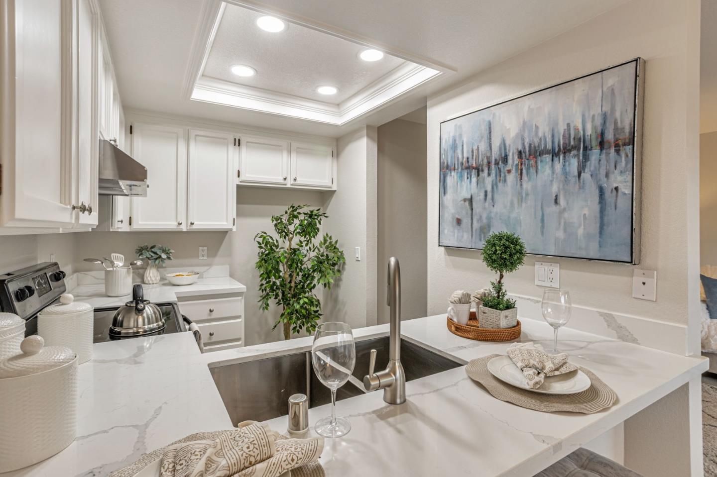Detail Gallery Image 8 of 24 For 17 Terfidia Ln, Milpitas,  CA 95035 - 2 Beds | 2/1 Baths