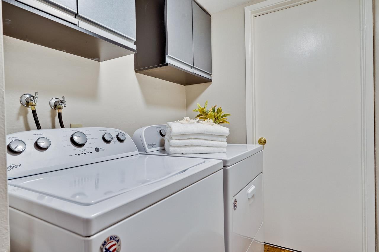 Detail Gallery Image 20 of 51 For 22941 Longdown Rd, Cupertino,  CA 95014 - 3 Beds | 2/1 Baths