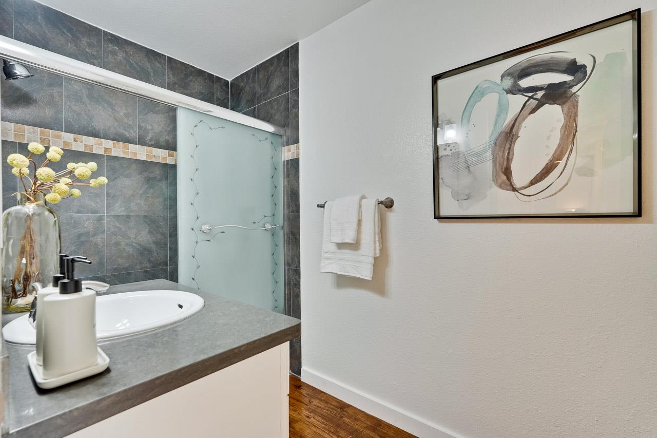 Detail Gallery Image 28 of 51 For 22941 Longdown Rd, Cupertino,  CA 95014 - 3 Beds | 2/1 Baths