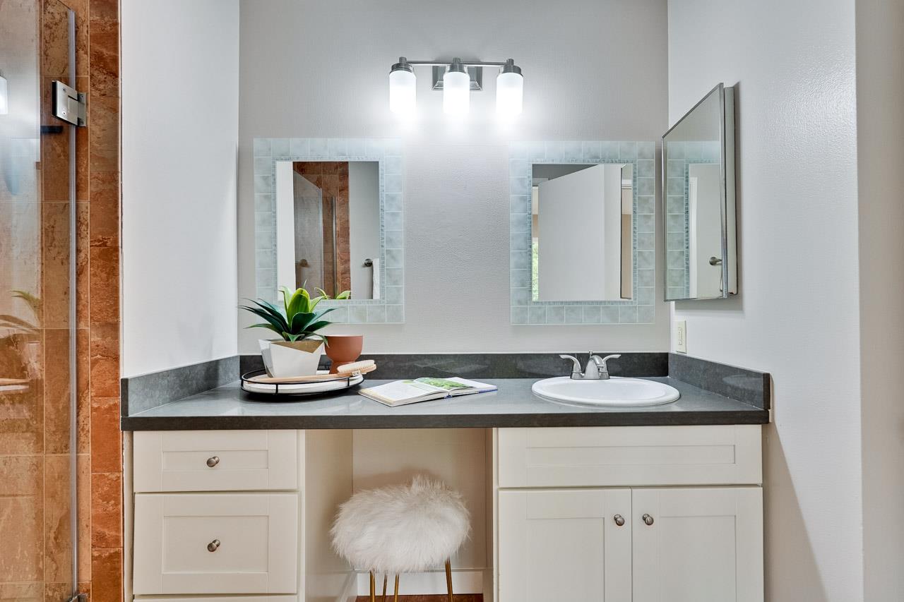 Detail Gallery Image 36 of 51 For 22941 Longdown Rd, Cupertino,  CA 95014 - 3 Beds | 2/1 Baths