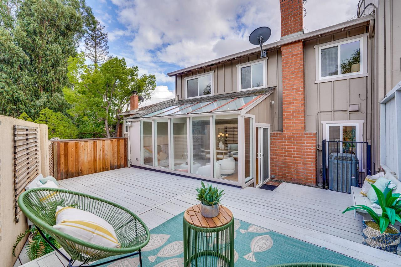 Detail Gallery Image 37 of 51 For 22941 Longdown Rd, Cupertino,  CA 95014 - 3 Beds | 2/1 Baths