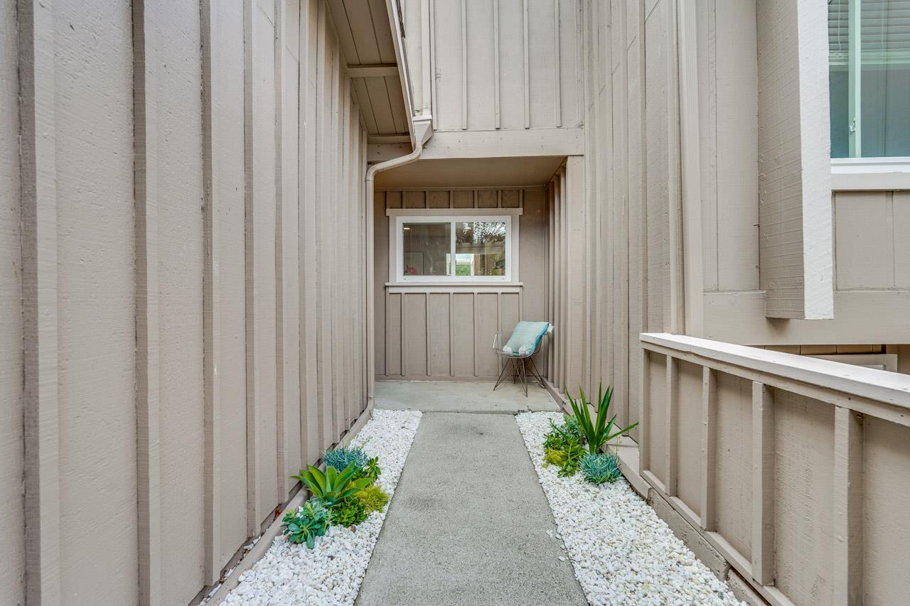 Detail Gallery Image 41 of 51 For 22941 Longdown Rd, Cupertino,  CA 95014 - 3 Beds | 2/1 Baths