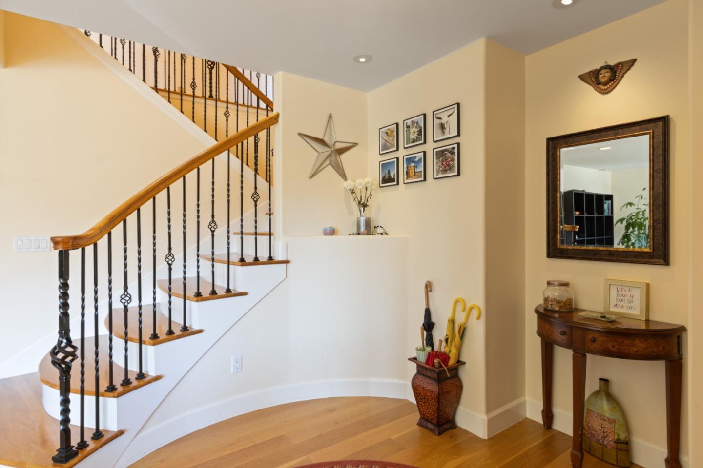Detail Gallery Image 17 of 76 For 116 Monterey St, Santa Cruz,  CA 95060 - 4 Beds | 4 Baths