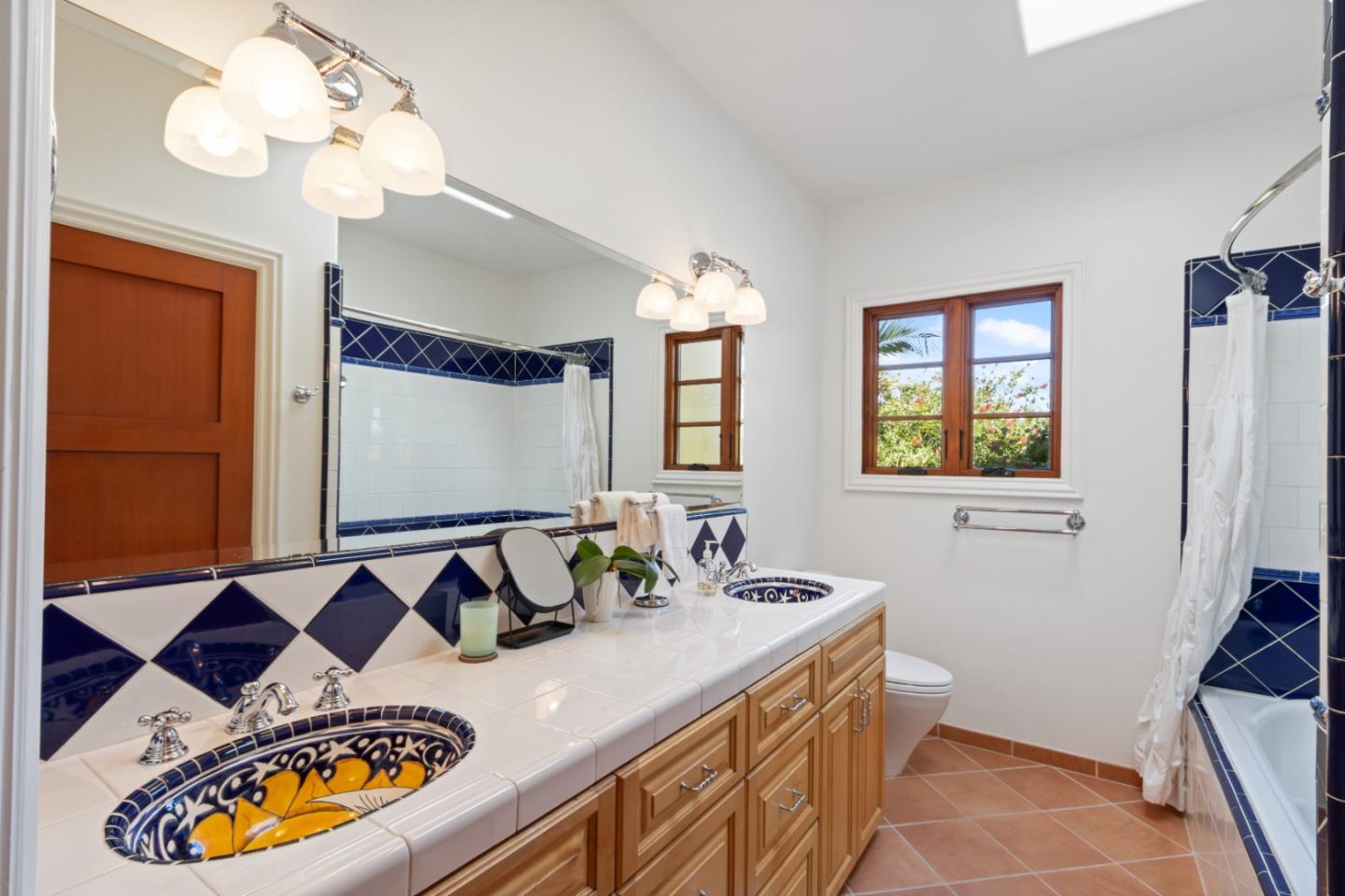 Detail Gallery Image 37 of 76 For 116 Monterey St, Santa Cruz,  CA 95060 - 4 Beds | 4 Baths