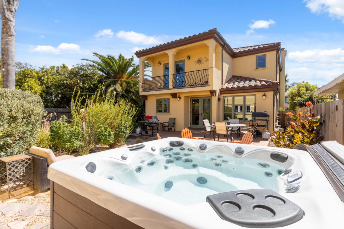 Detail Gallery Image 57 of 76 For 116 Monterey St, Santa Cruz,  CA 95060 - 4 Beds | 4 Baths