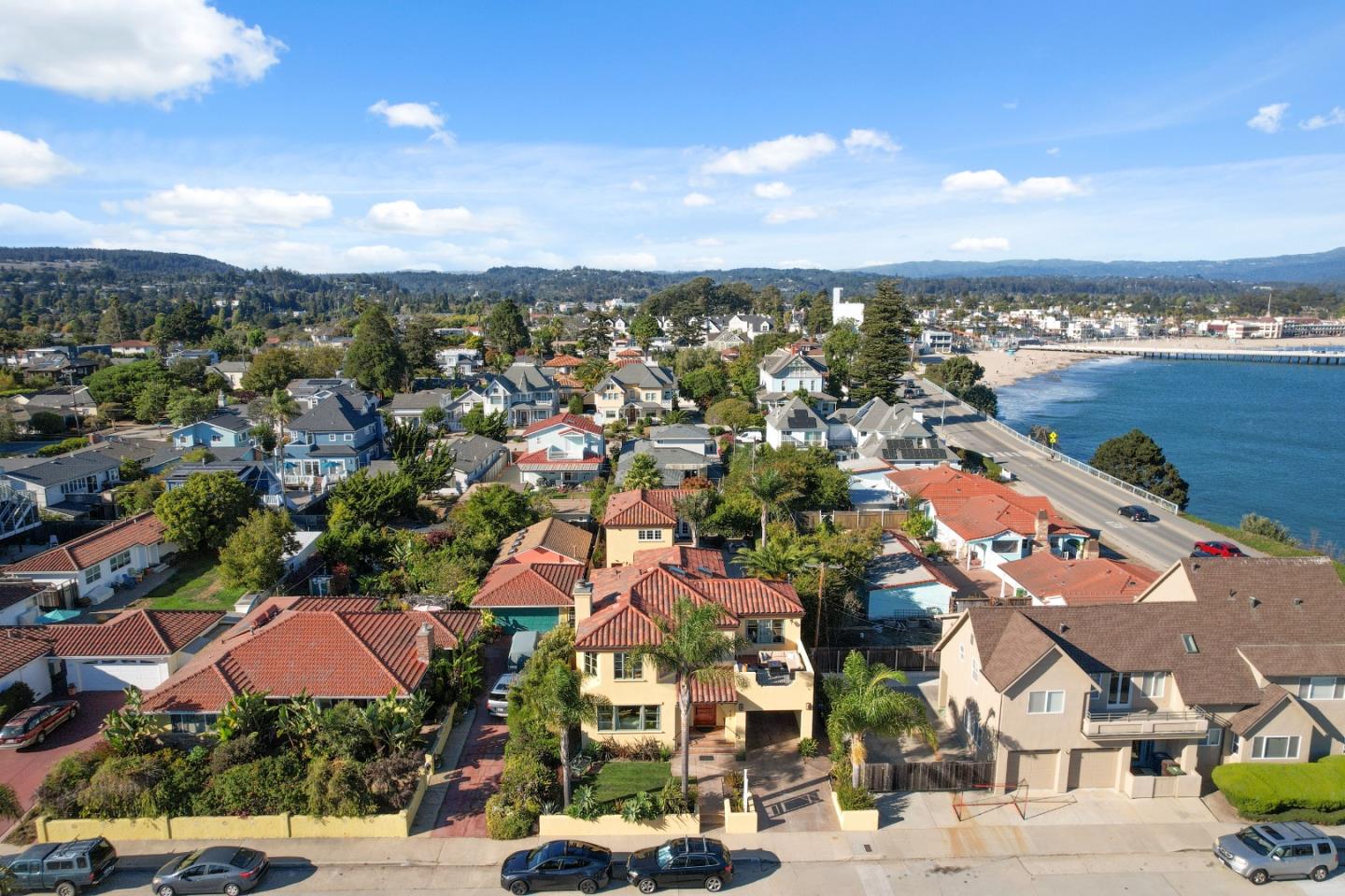Detail Gallery Image 67 of 76 For 116 Monterey St, Santa Cruz,  CA 95060 - 4 Beds | 4 Baths