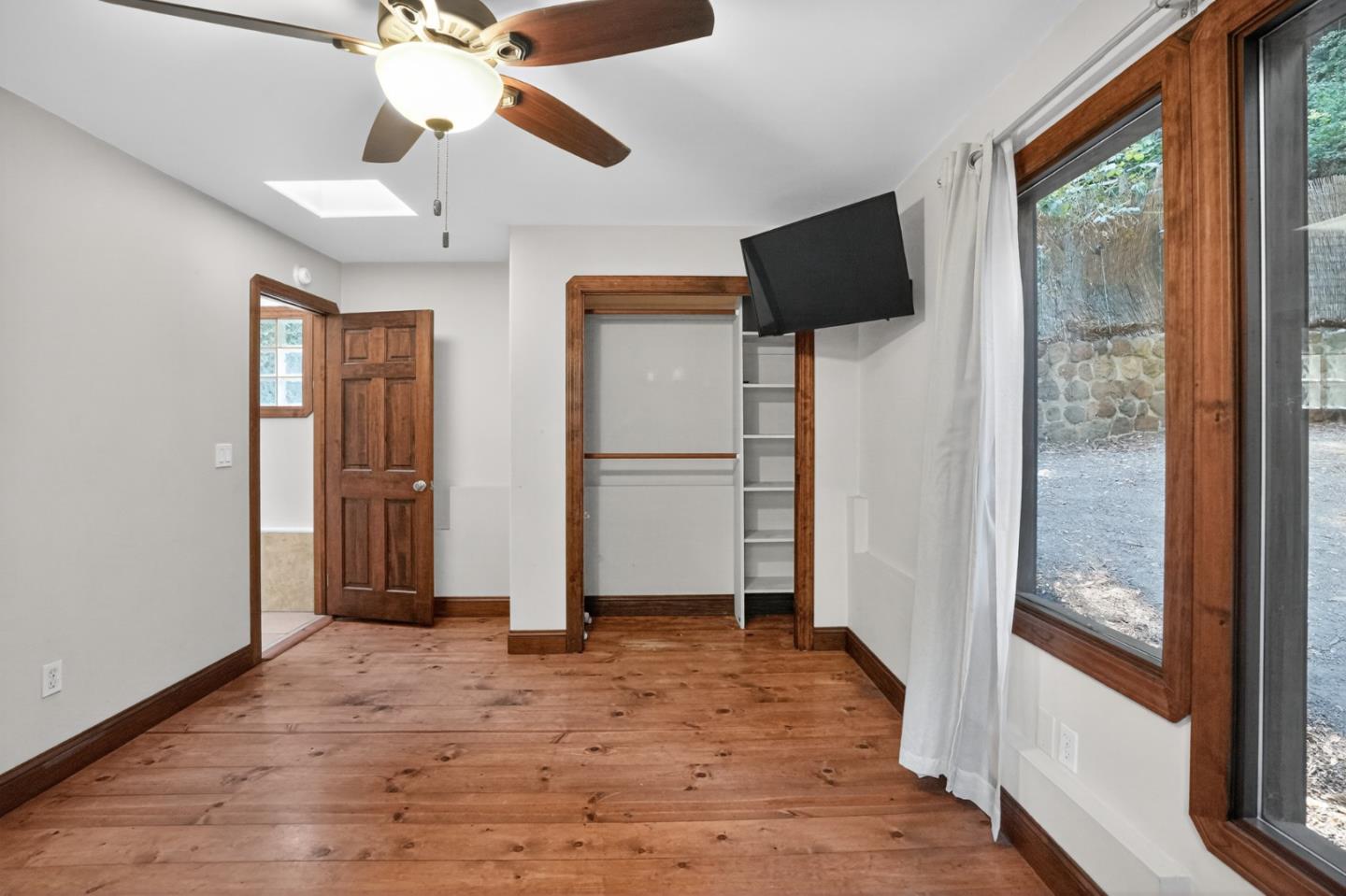 Detail Gallery Image 10 of 27 For 11033 Sequoia Ave, Felton,  CA 95018 - 3 Beds | 2 Baths