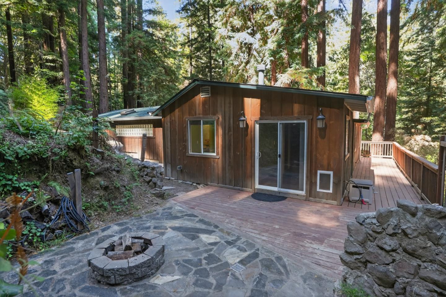 Detail Gallery Image 21 of 27 For 11033 Sequoia Ave, Felton,  CA 95018 - 3 Beds | 2 Baths