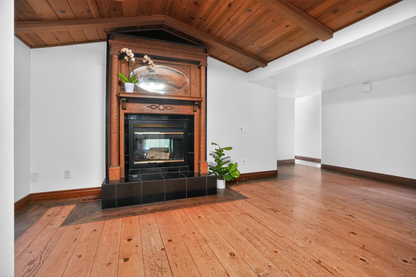 Detail Gallery Image 8 of 27 For 11033 Sequoia Ave, Felton,  CA 95018 - 3 Beds | 2 Baths